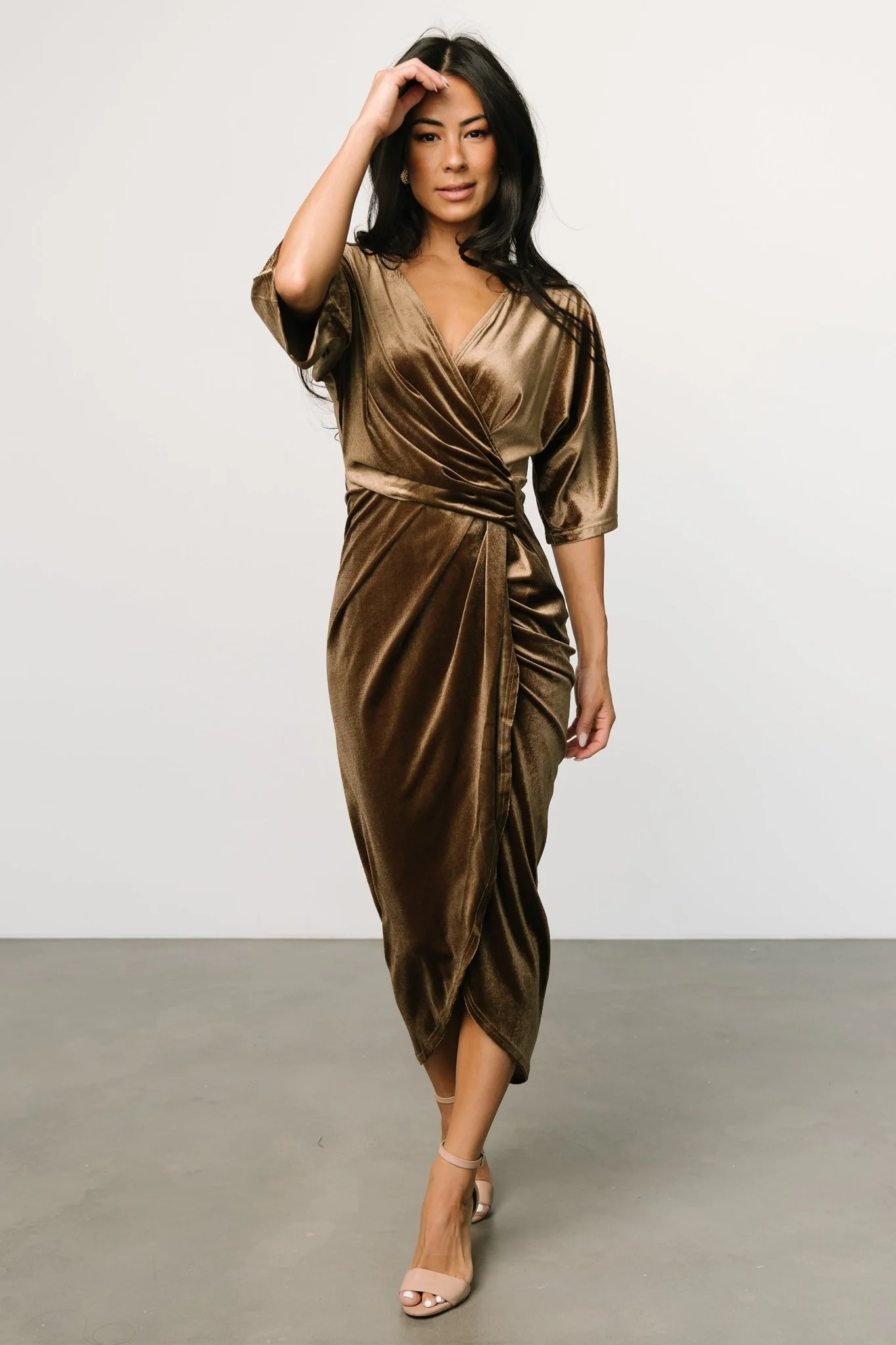 Brendyn Ruched Velvet Dress | Brushed Bronze