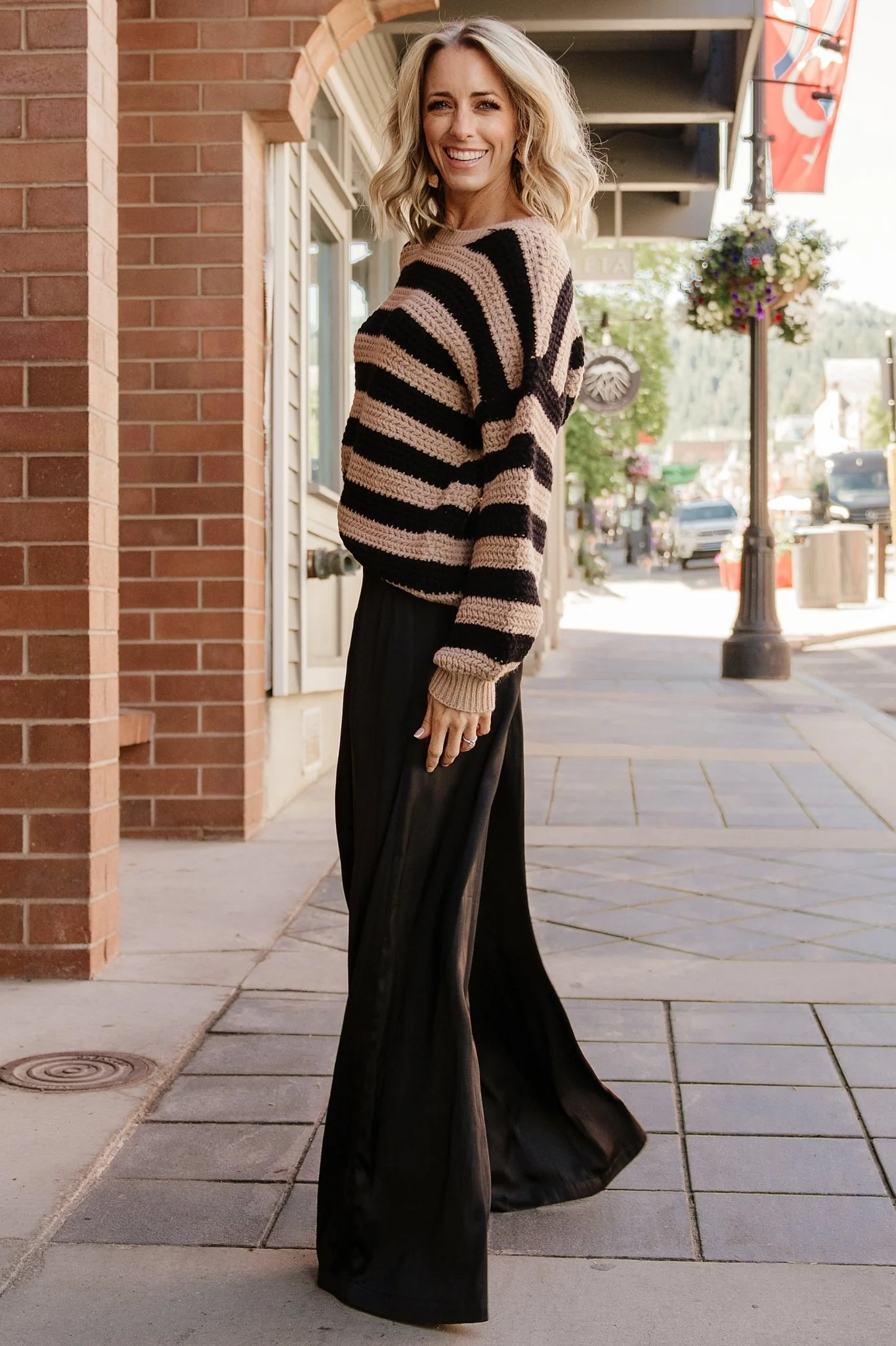 Jayla Palazzo Satin Pant | Black