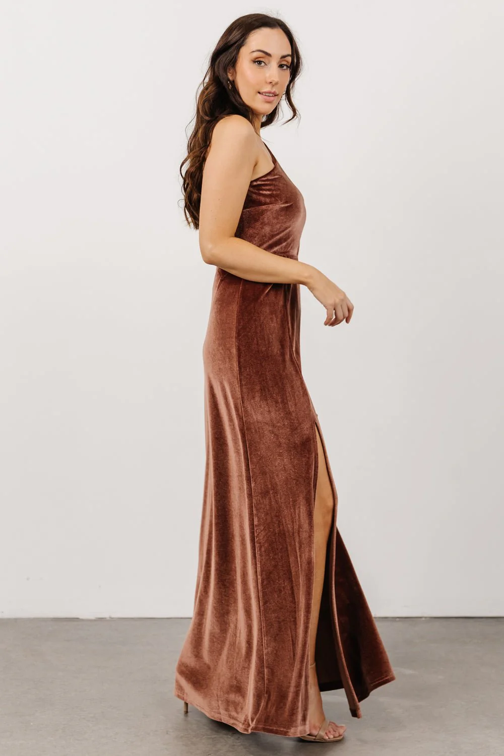 Tatiana Velvet One Shoulder Maxi Dress | Desert Rose