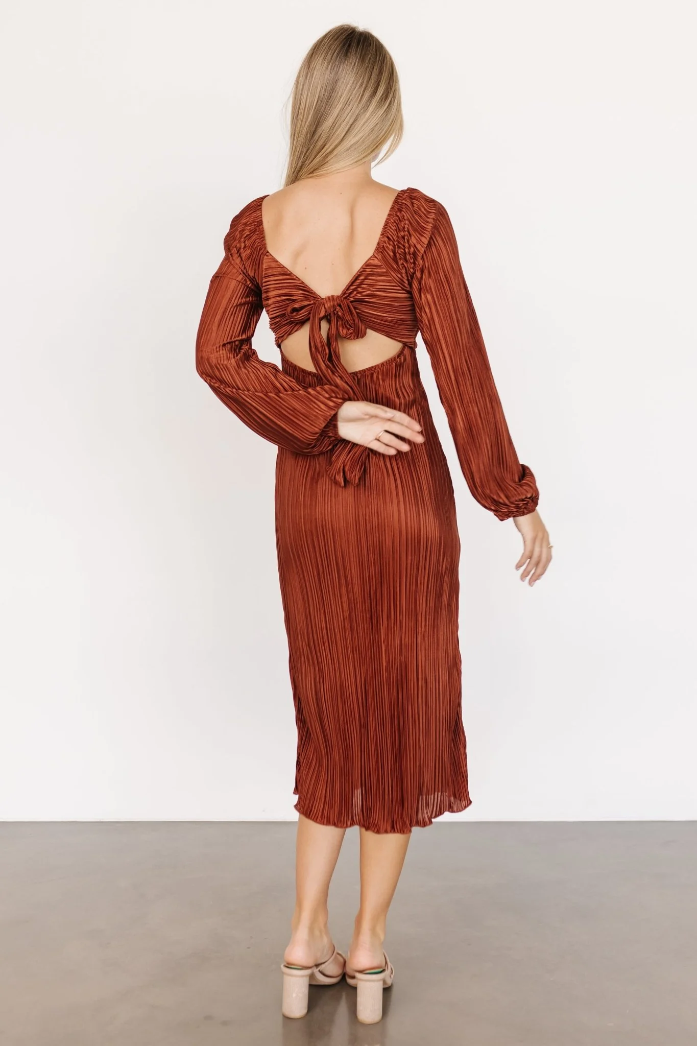 Amani Pleated Midi Dress | Cinnamon