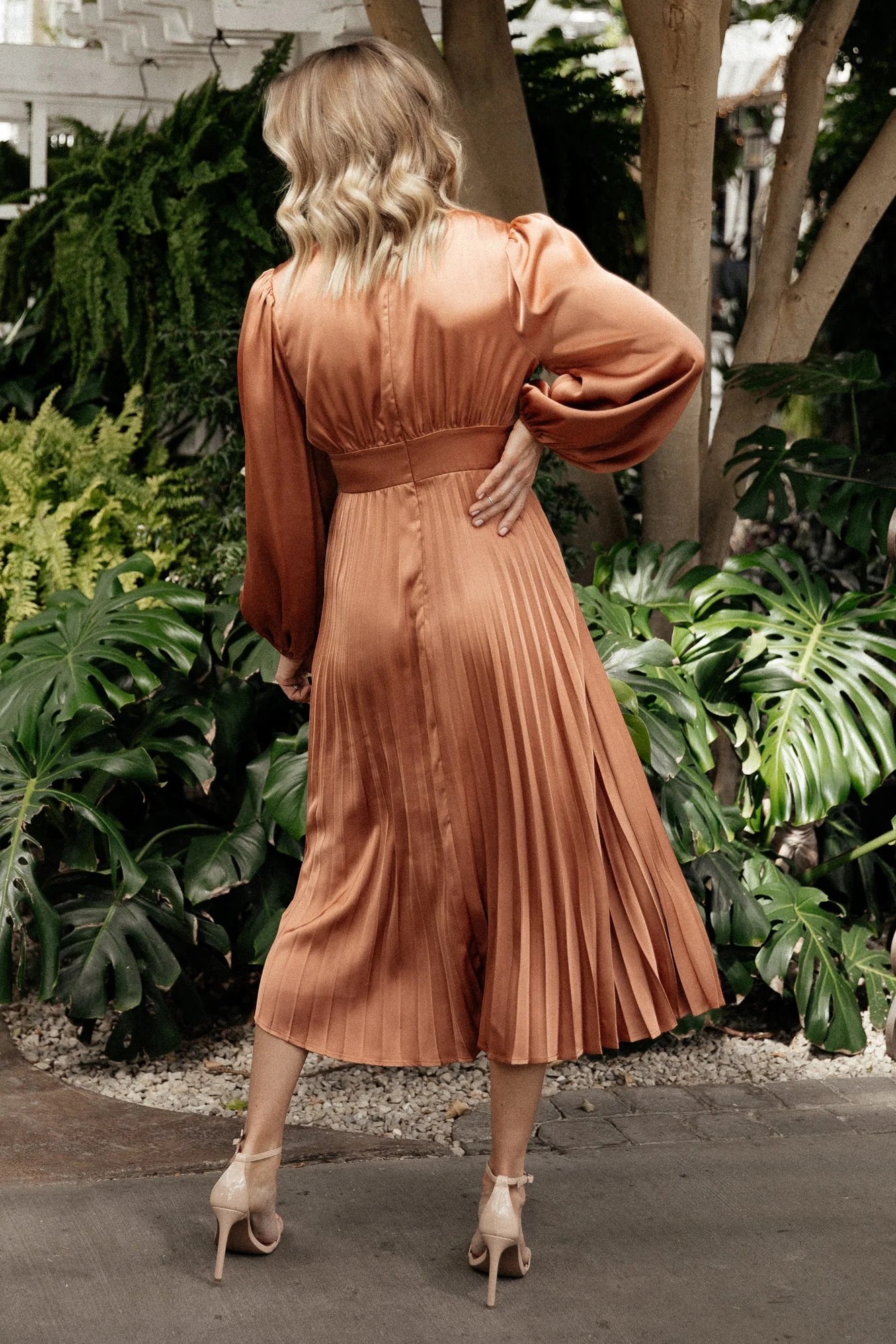 Louie Pleated Midi Dress | Salmon