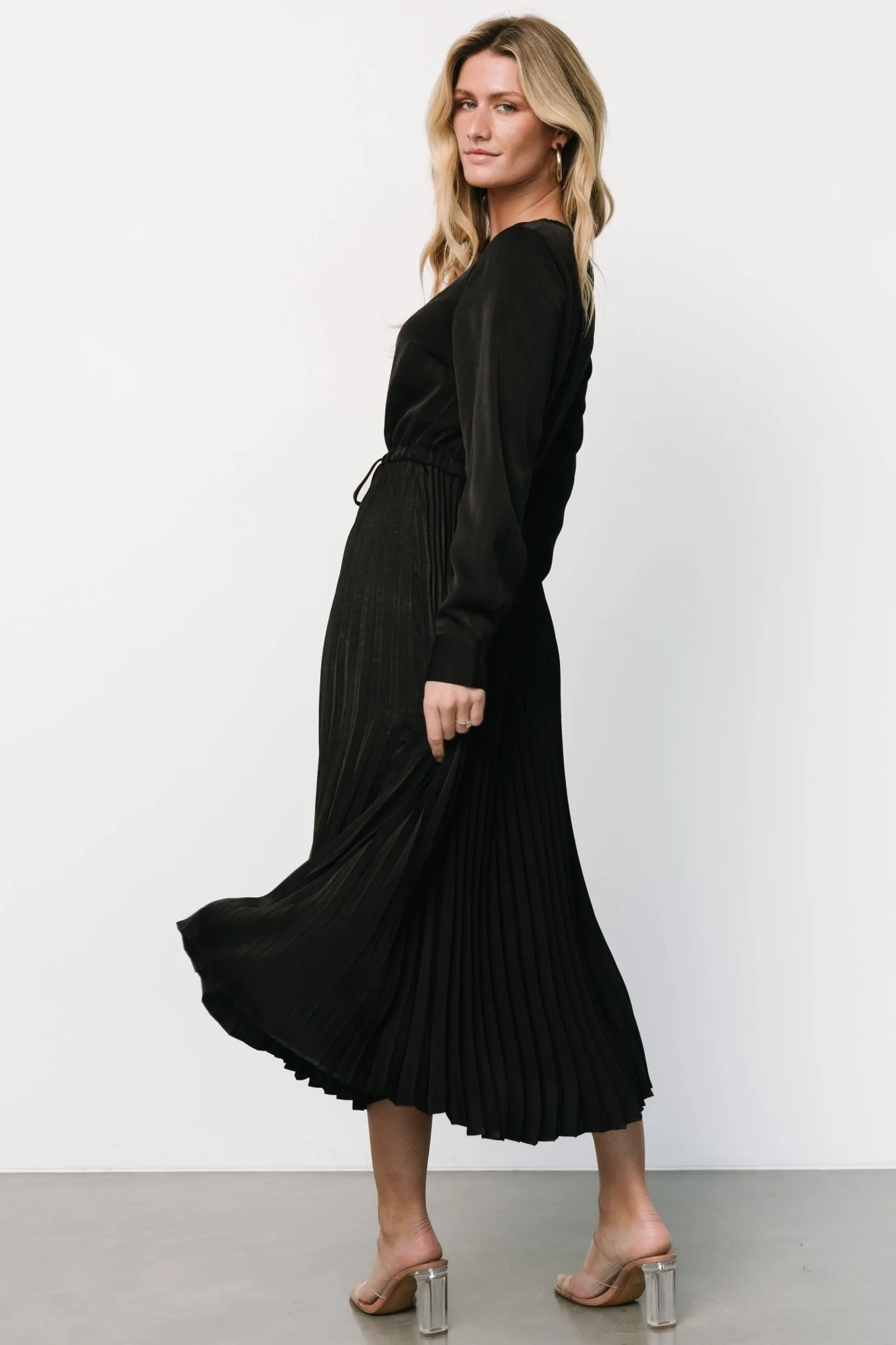 Waco Pleated Dress | Black