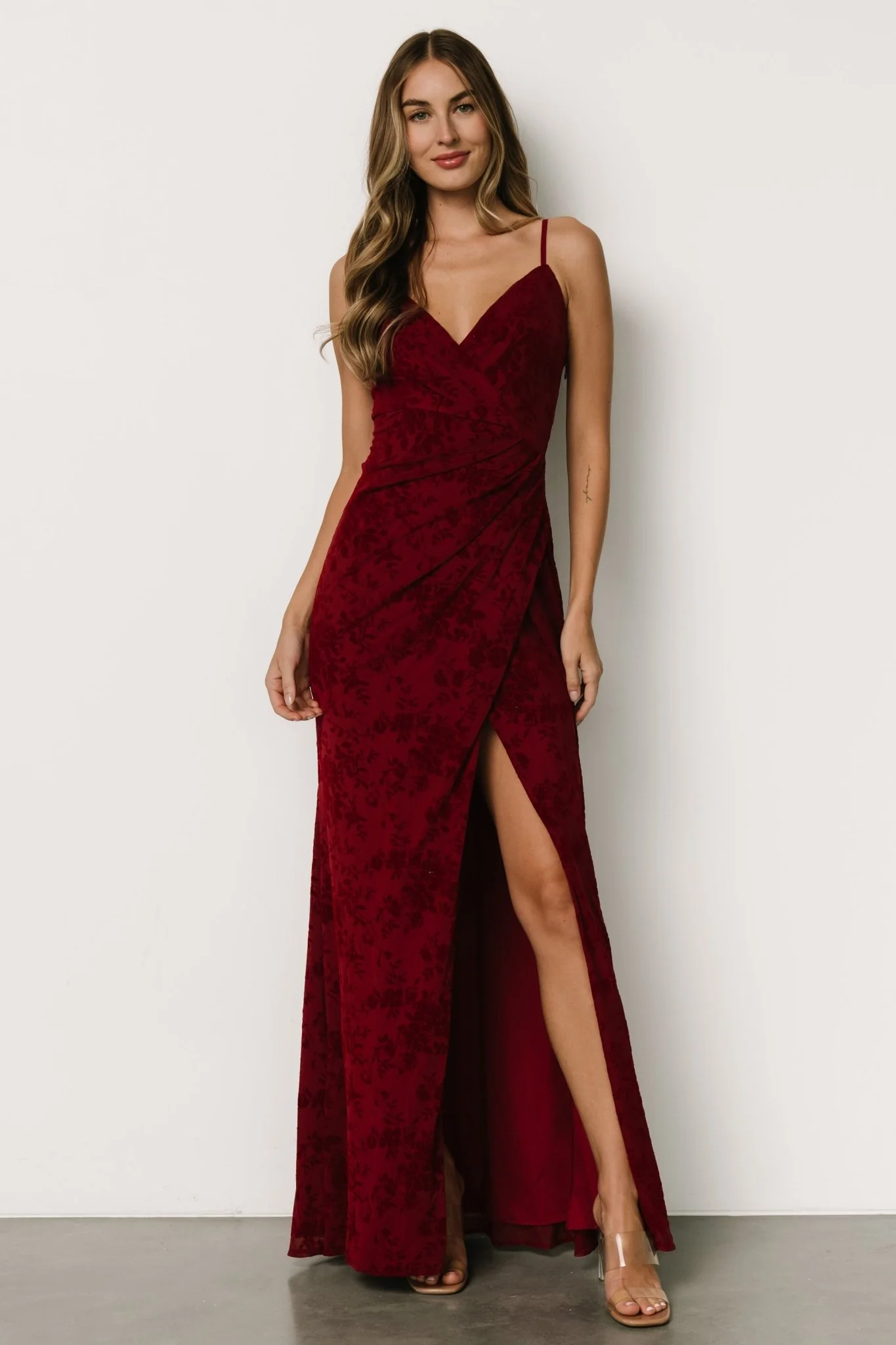 Ayesha Fitted Gown | Burgundy
