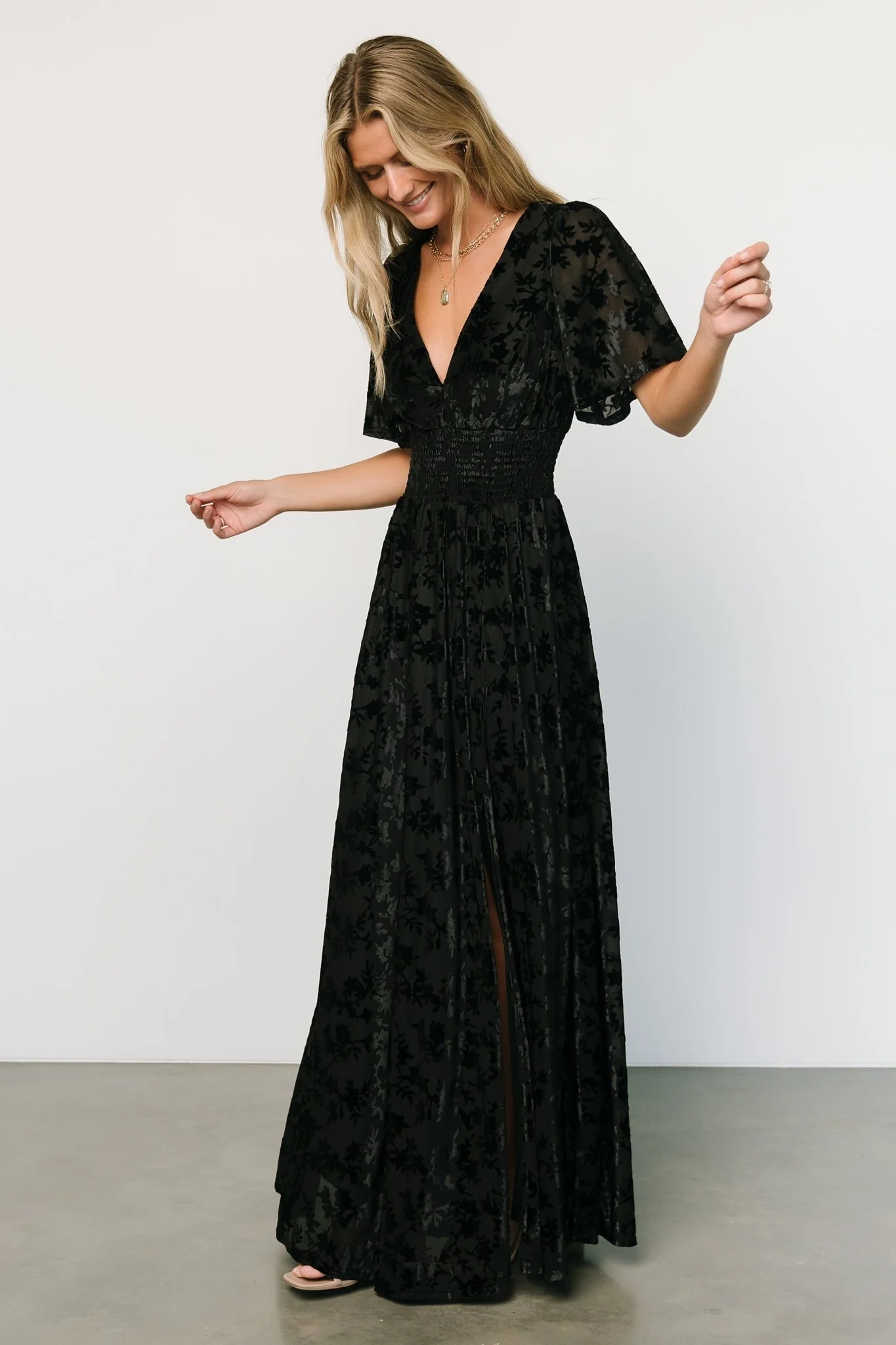 Veronica Velvet Maxi Dress | Black