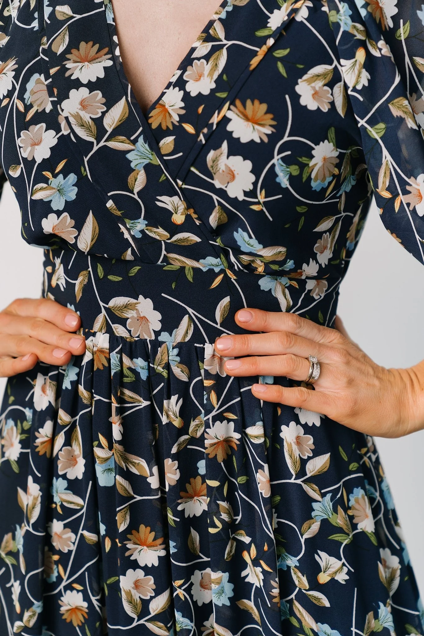 Katherine Maxi Dress | Dark Blue Floral