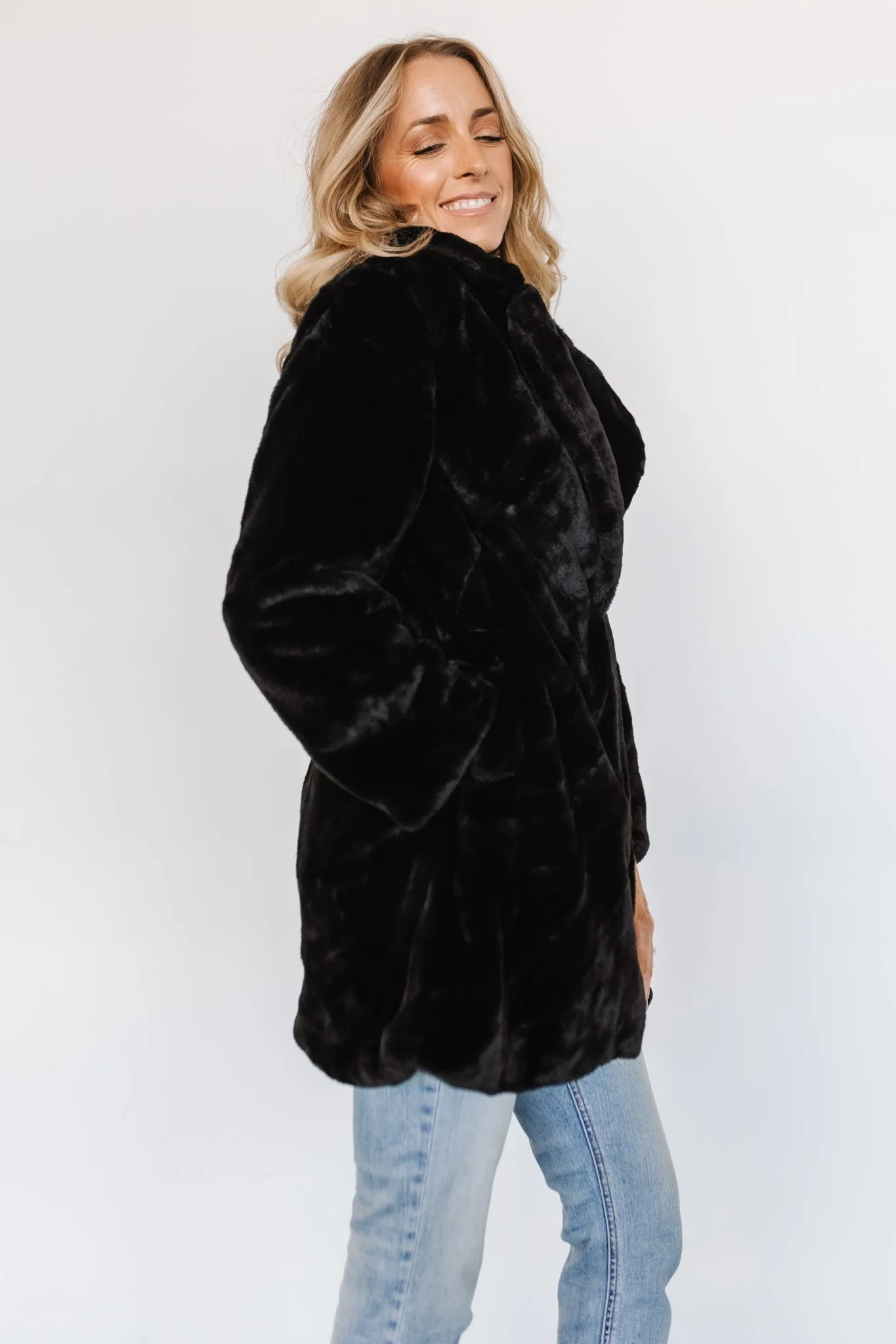 Narla Faux Fur Coat | Black