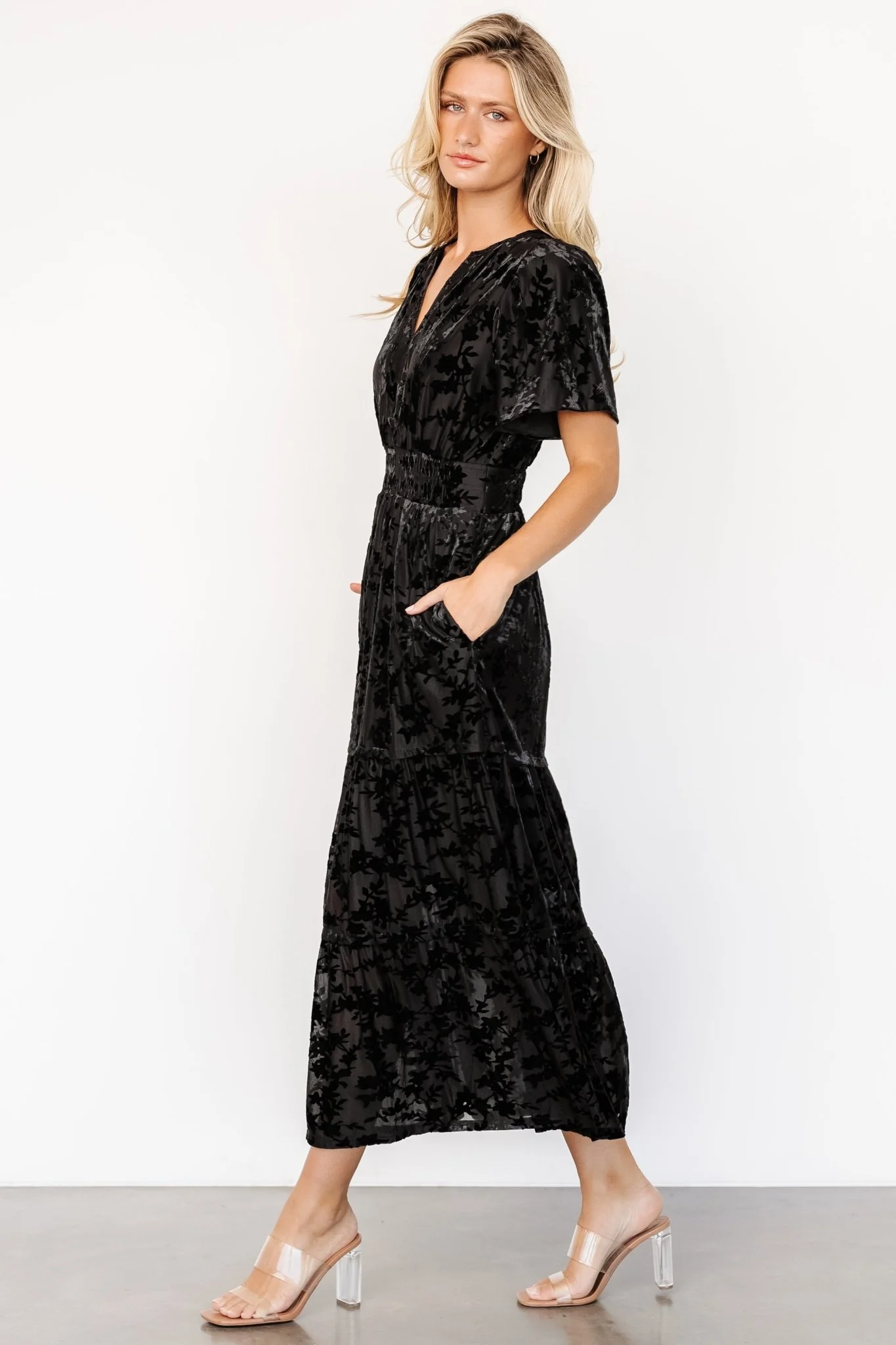 Bronwyn Velvet Dress | Black