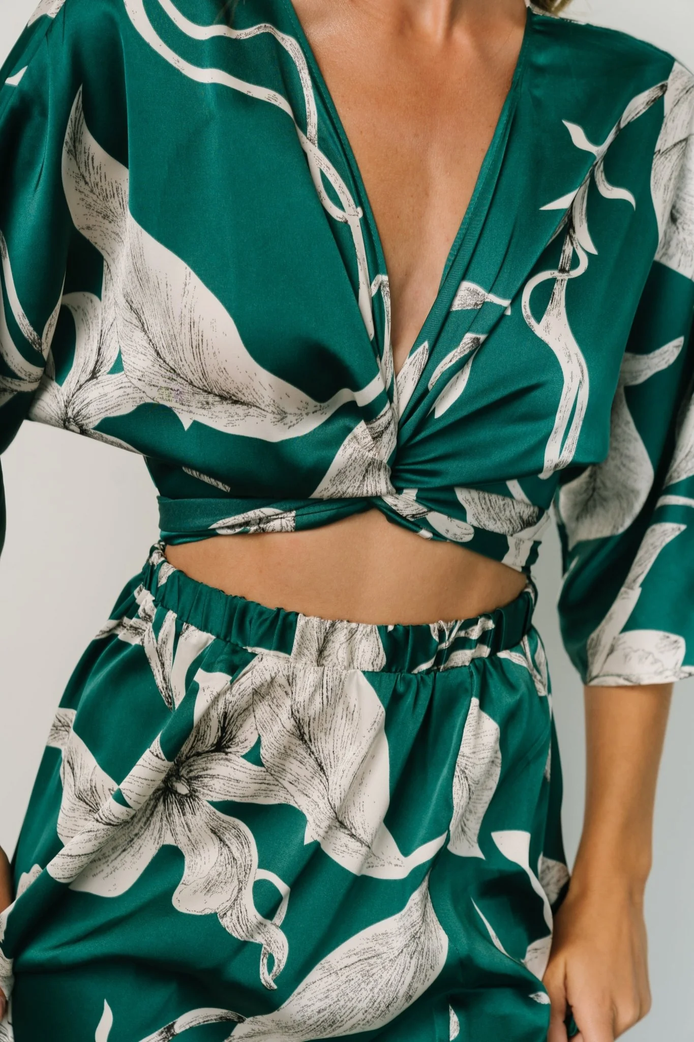 Avryll Front Tie Dress | Green