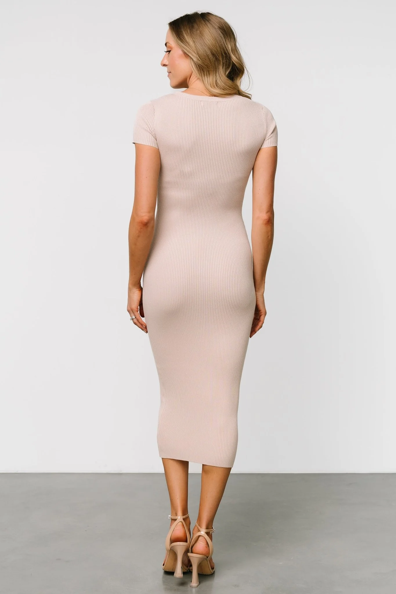 Dana Ribbed Midi Dress | Sand