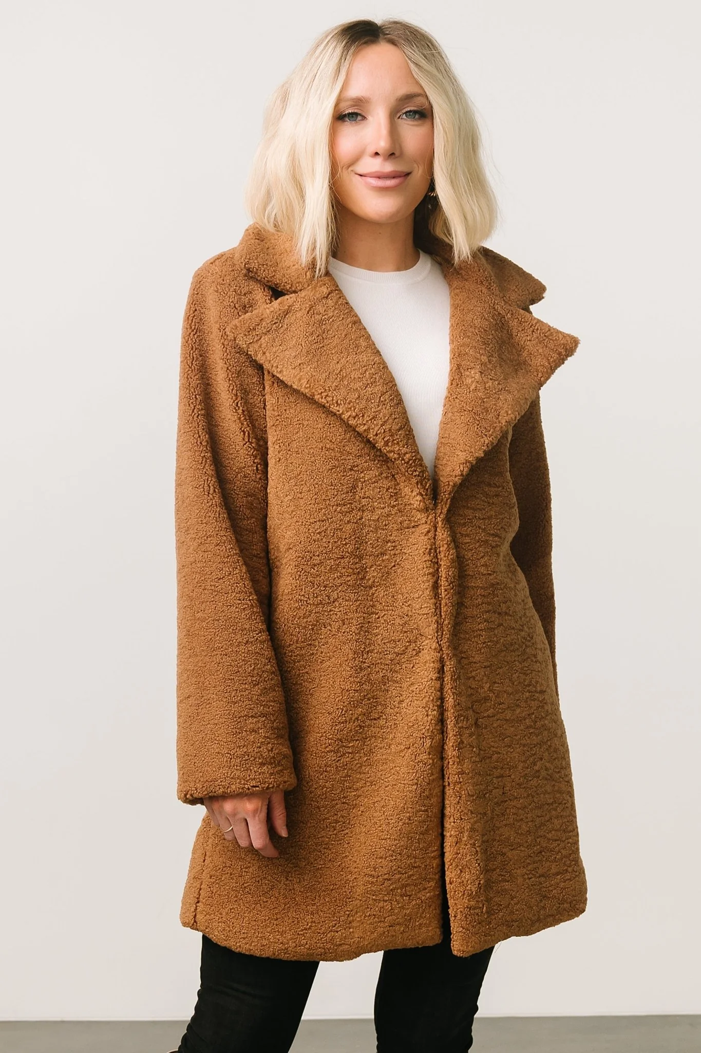 Damien Sherpa Coat | Dark Camel