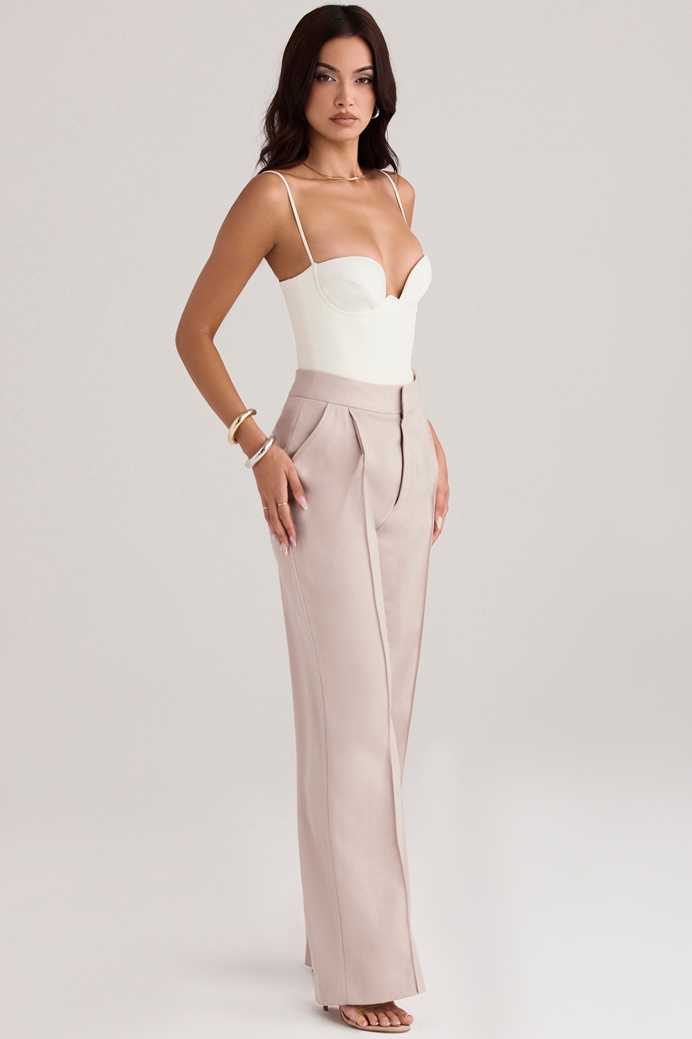 Alivia-Beige Loose Fit Trousers