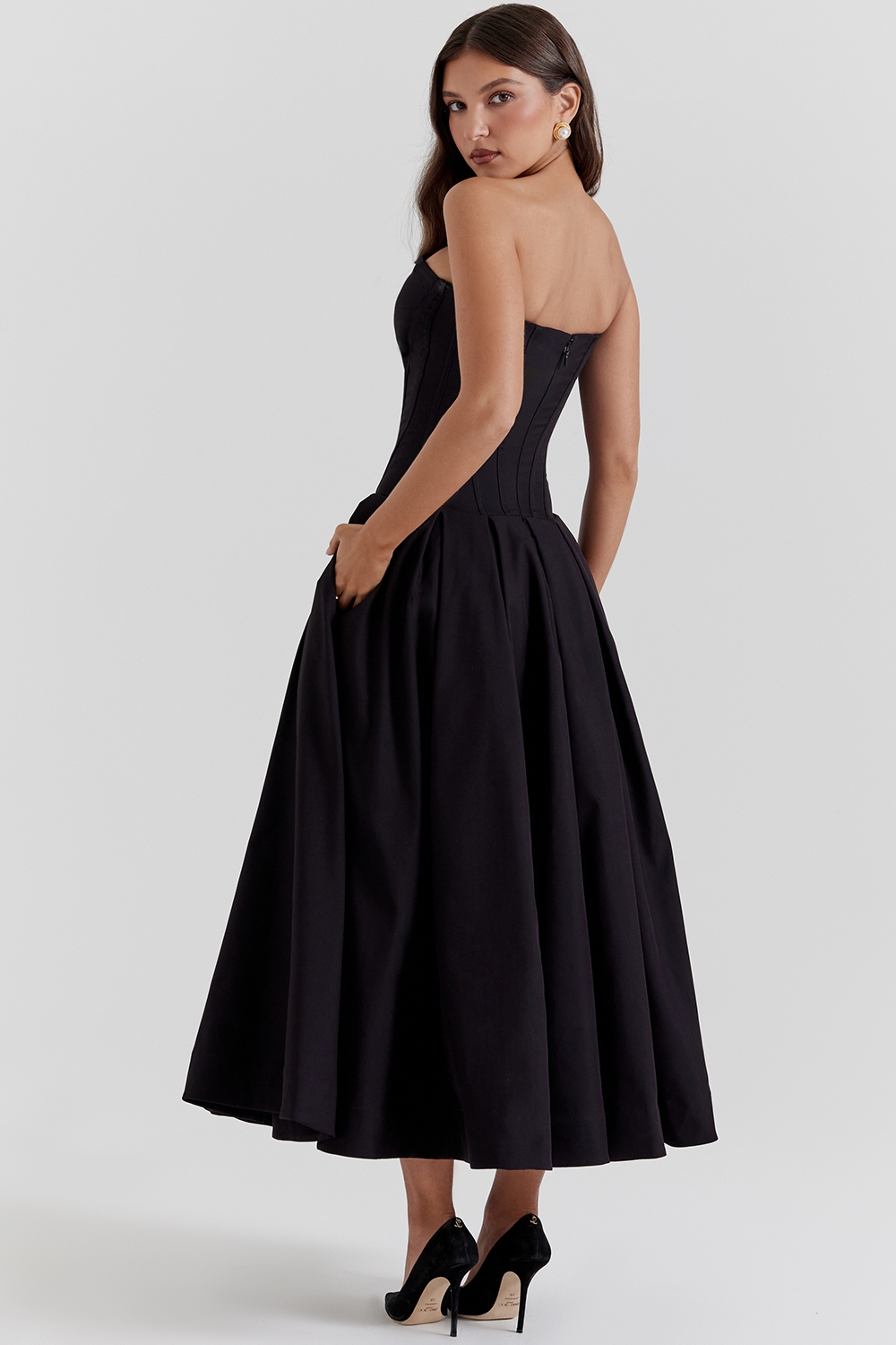 Lady-Black Strapless Midi Dress