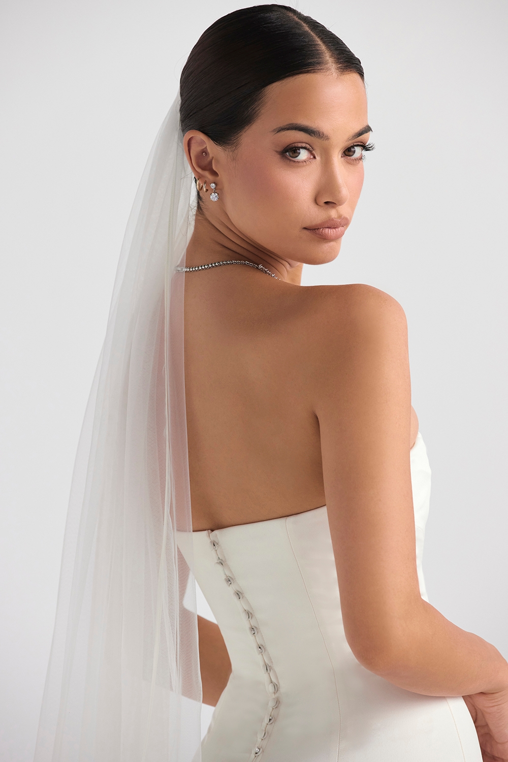 Simone-White Soft Tulle Veil