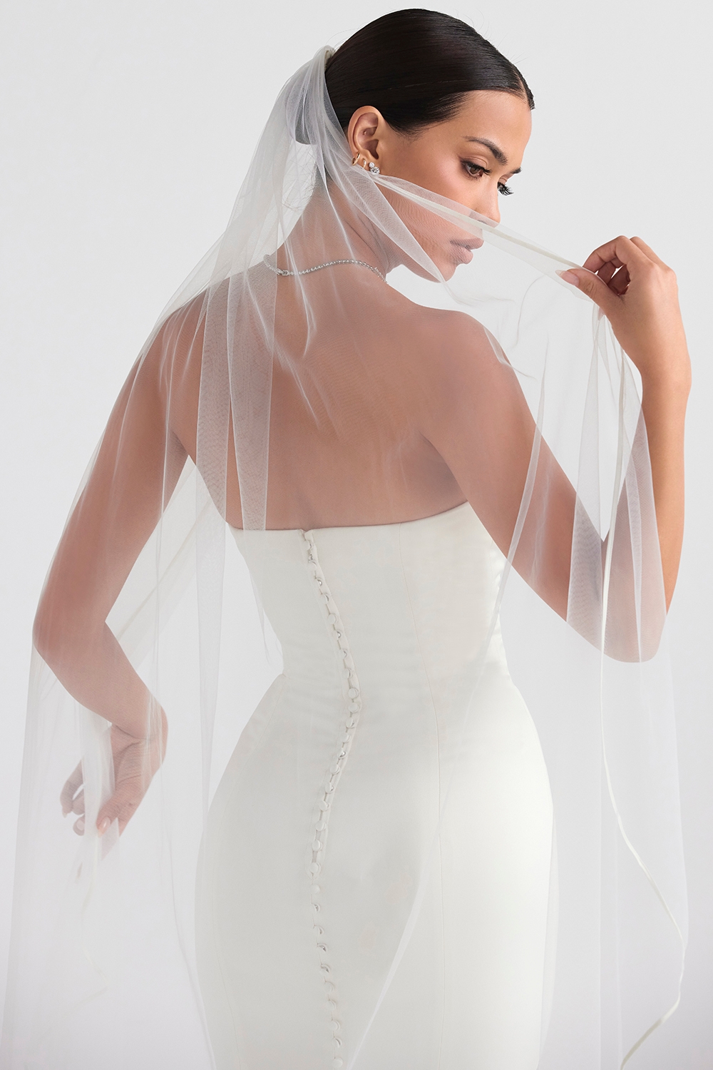 Simone-White Soft Tulle Veil