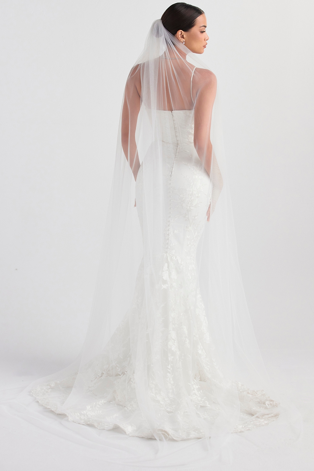 Leone-White Ultra Long Soft Tulle Veil