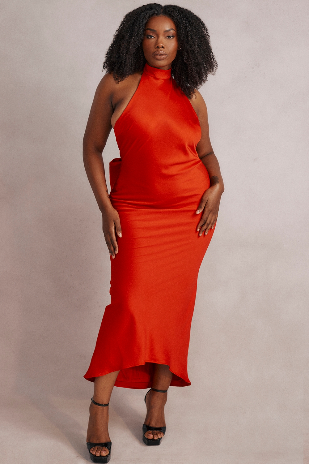 Ilaria-Red Bow Halter Dress