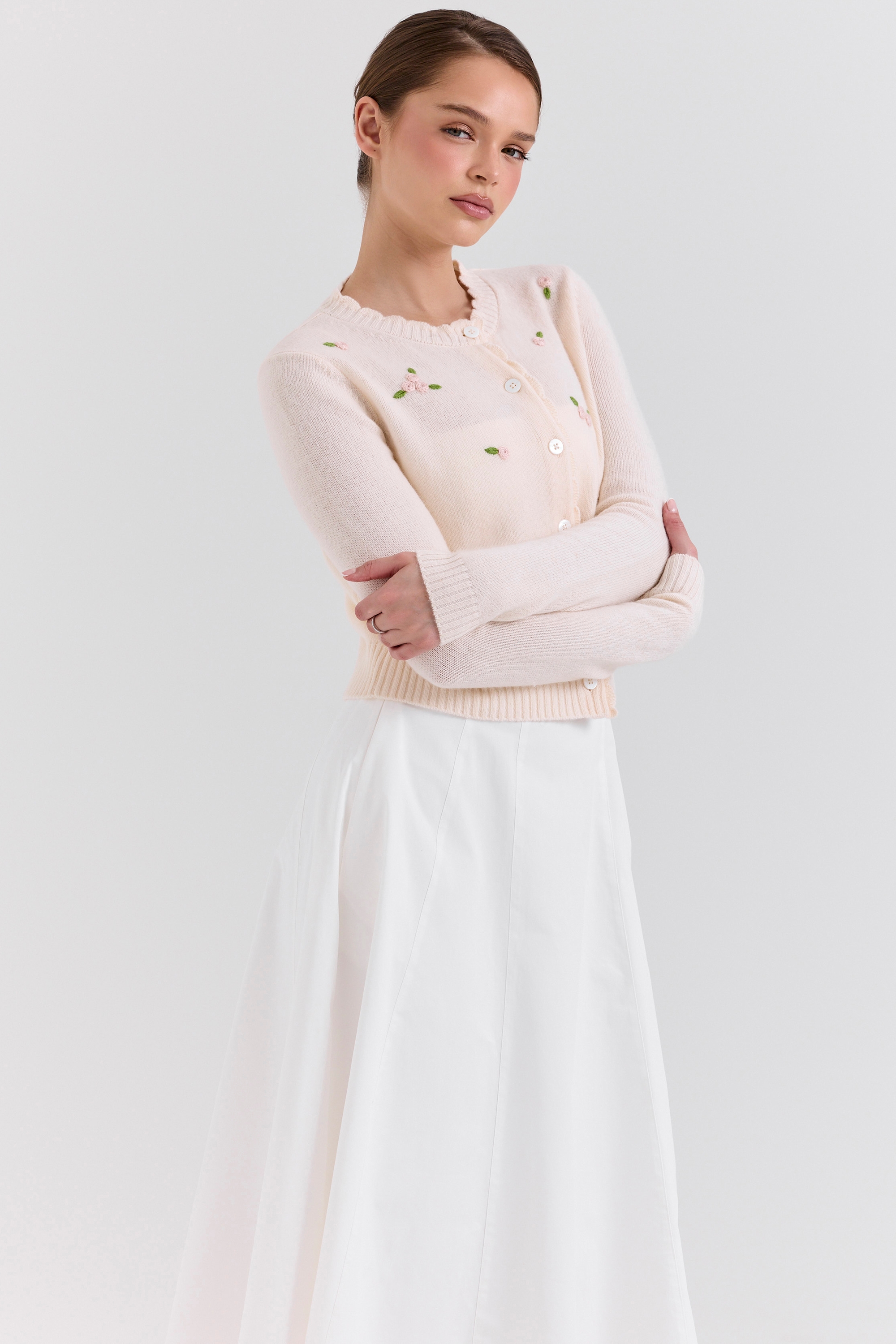 Anjou-Cream Lambswool Rose Embroidered Cardigan