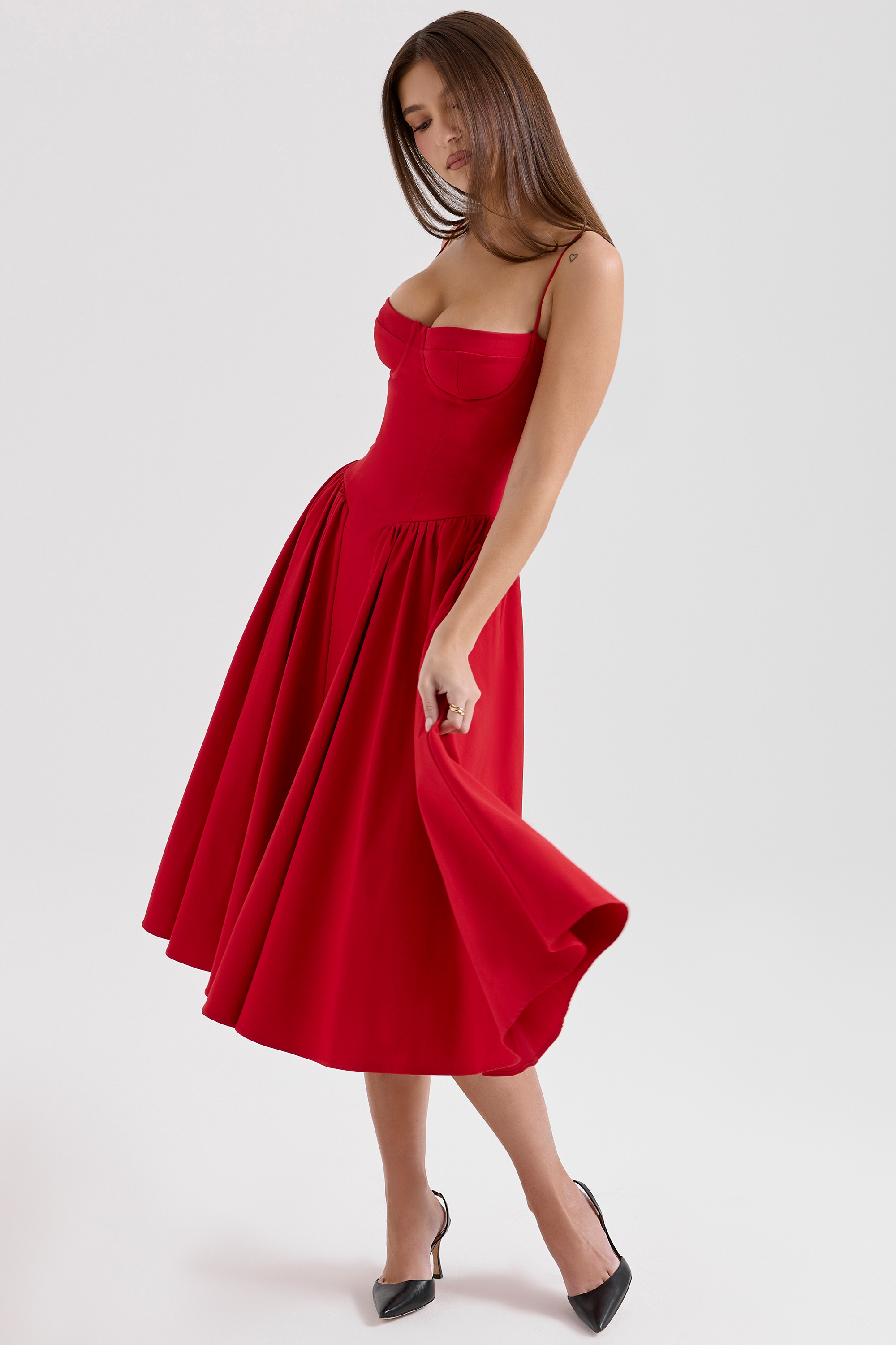Samaria-Red Gathered Midi Dress