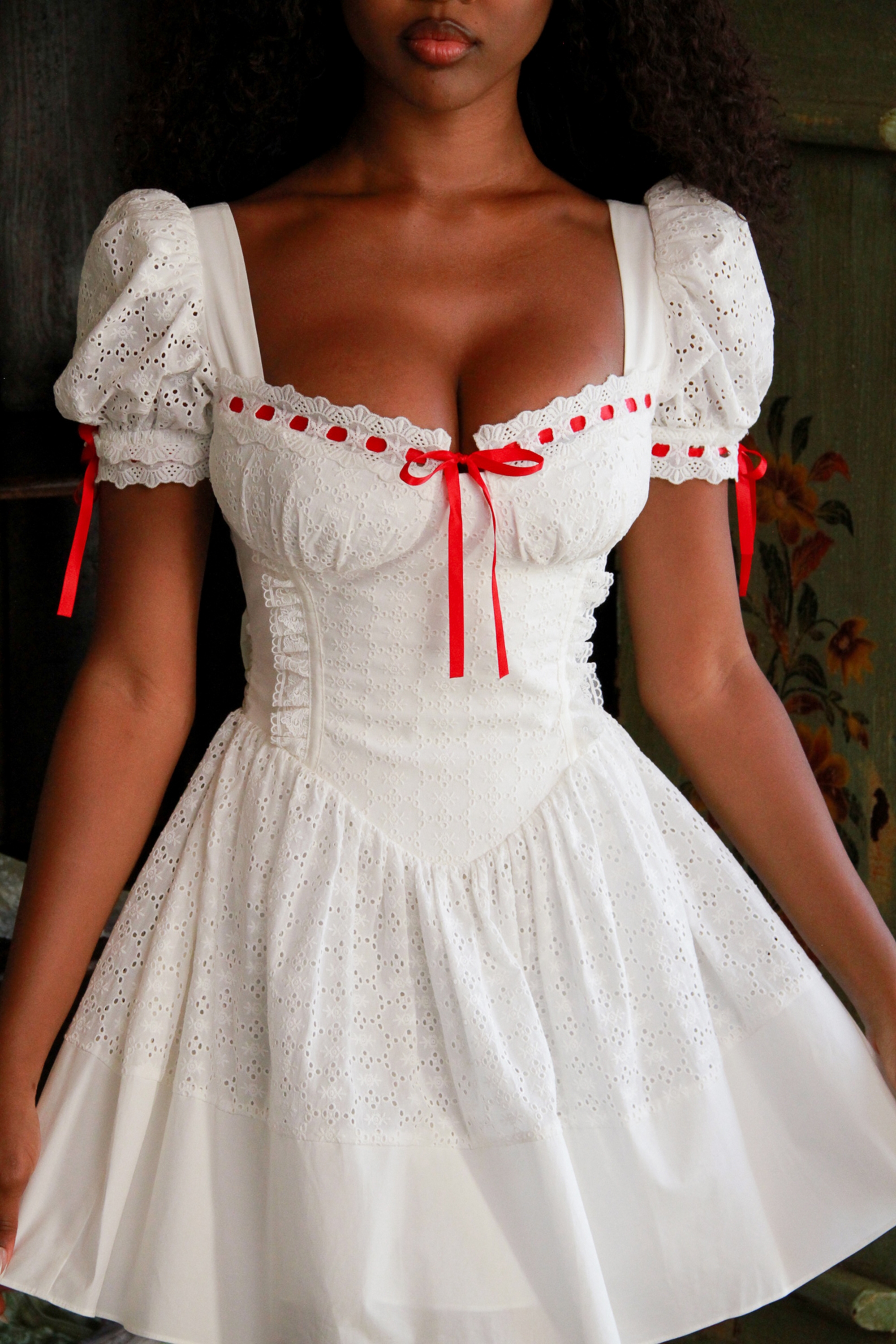 Jana-White Broderie Anglaise Puff Sleeve Mini Dress