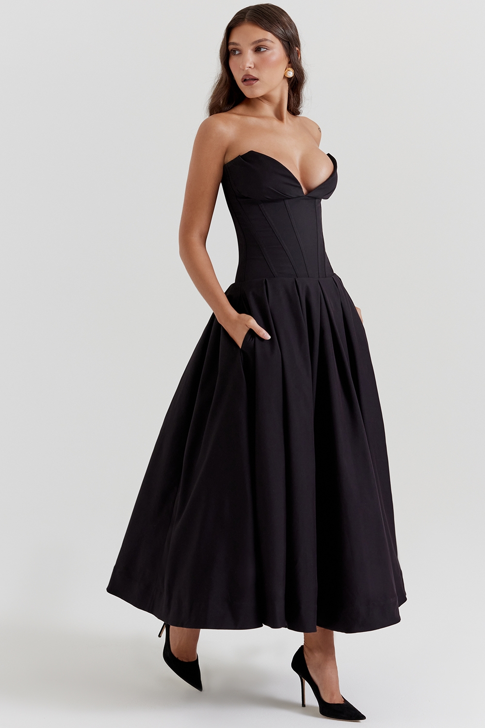 Lady-Black Strapless Midi Dress