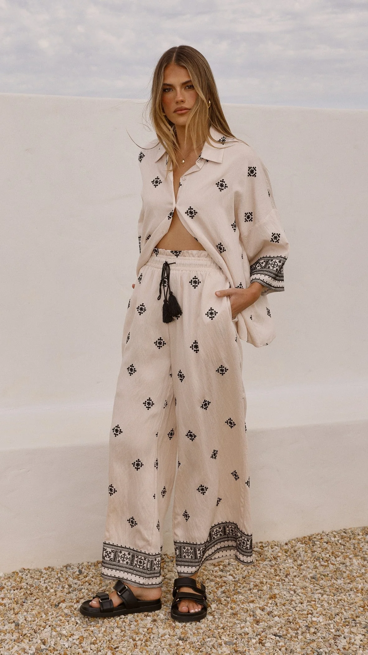 Deni Button Up Shirt - Beige/Black