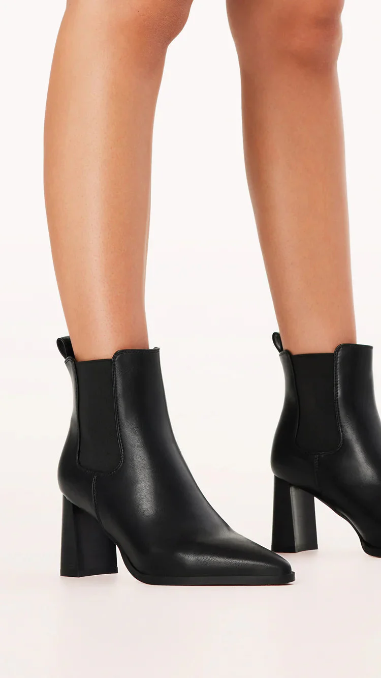 Umiko Boots - Black