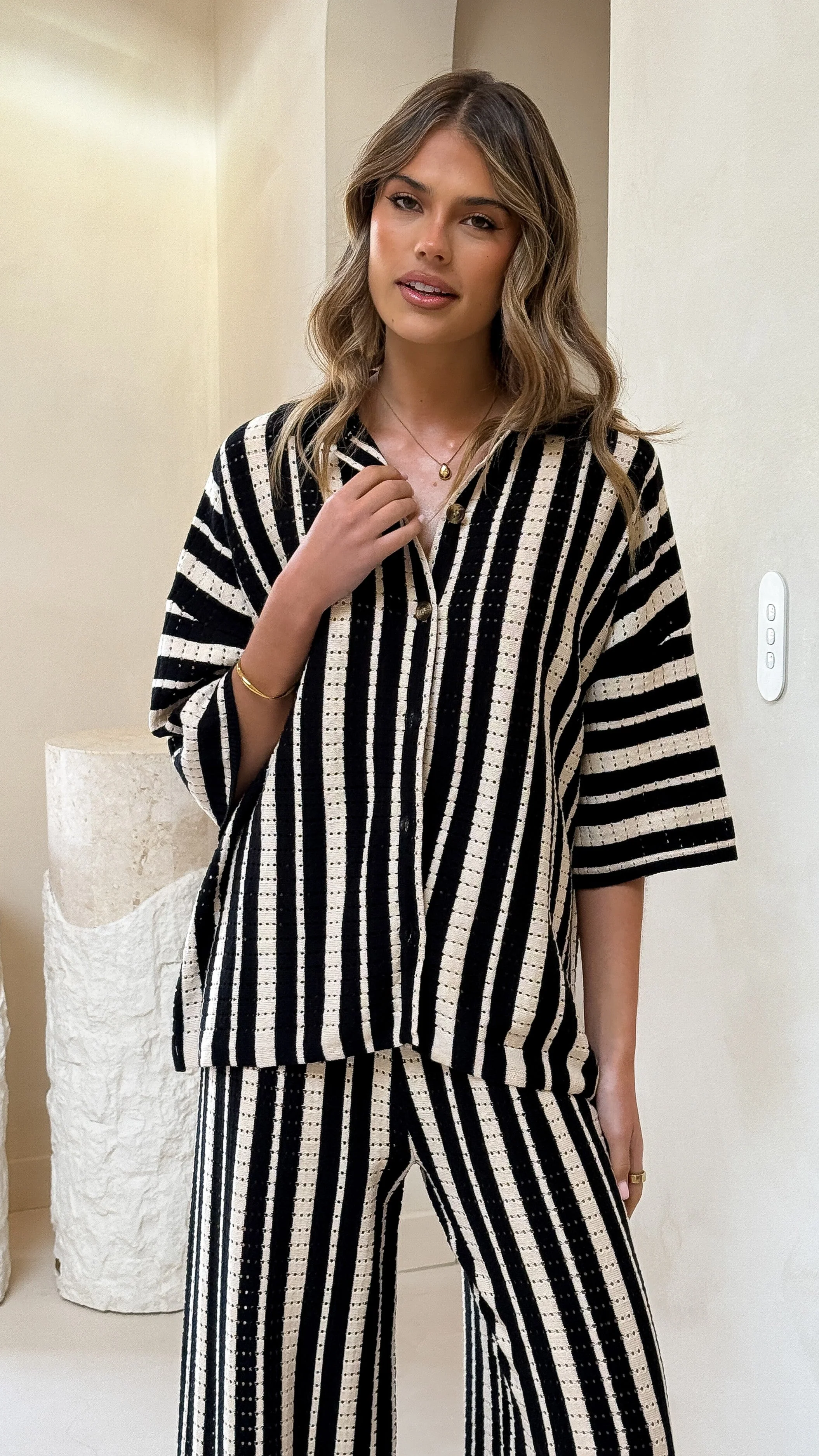 Layla Button Up Knit Shirt - Black