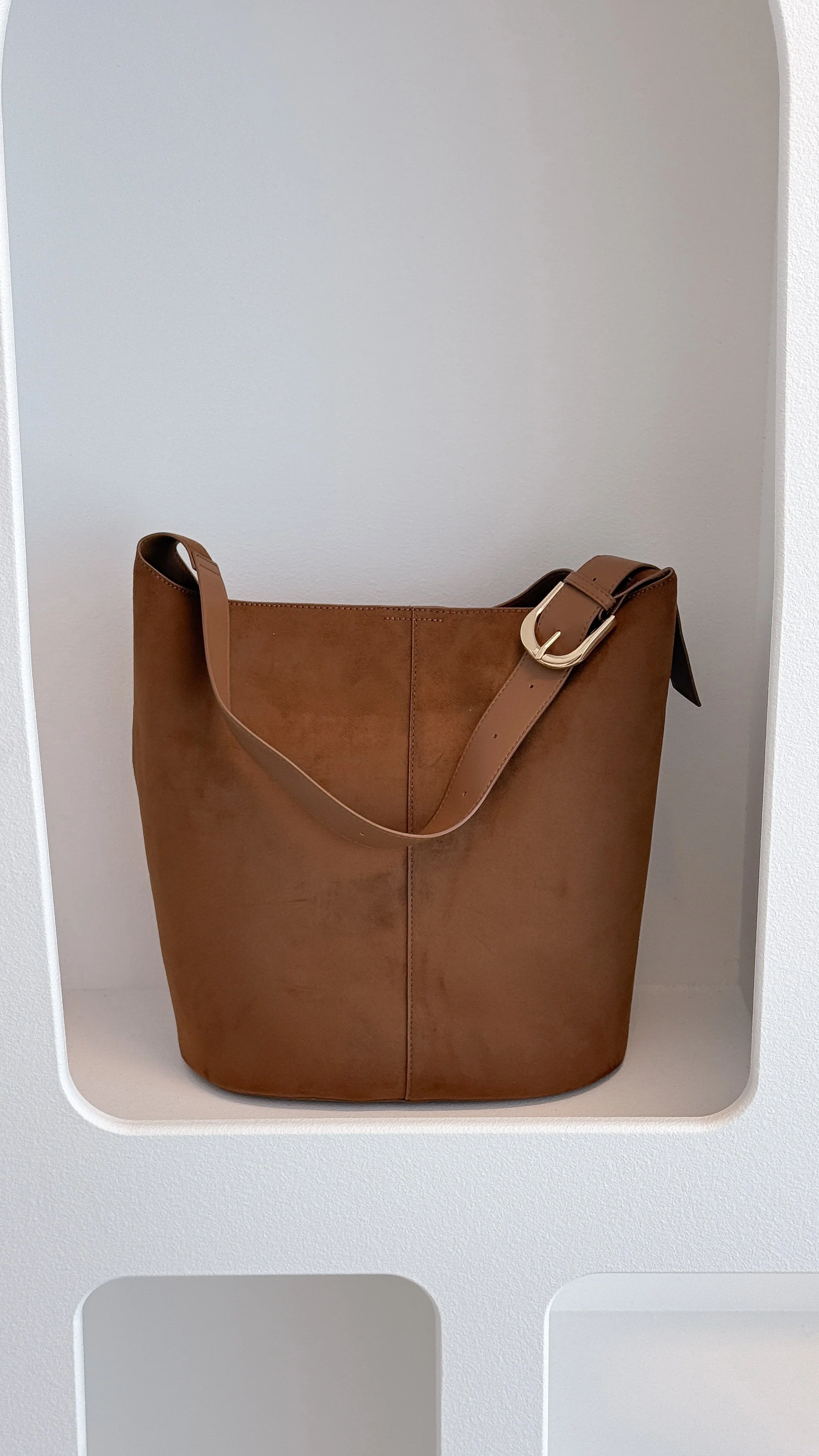 Cali Shoulder Bag - Tan Suede