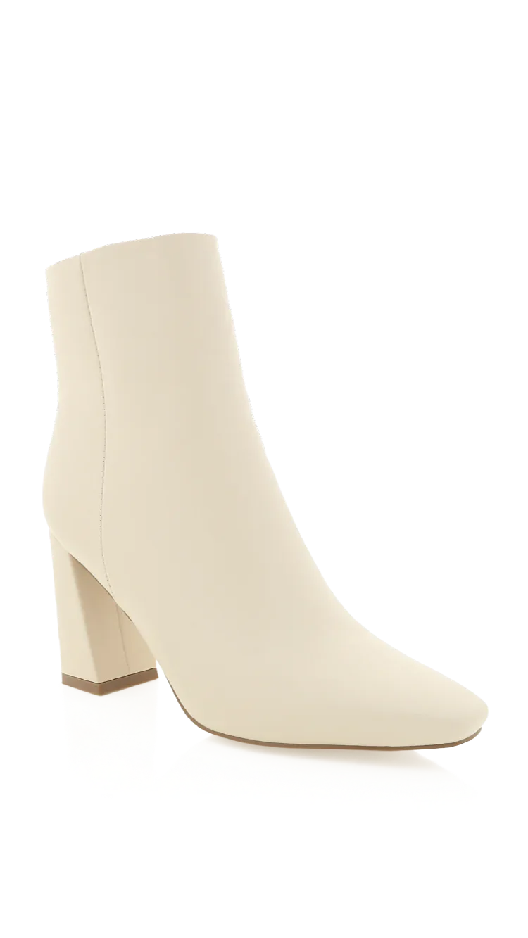 Indeera Boots - Bone
