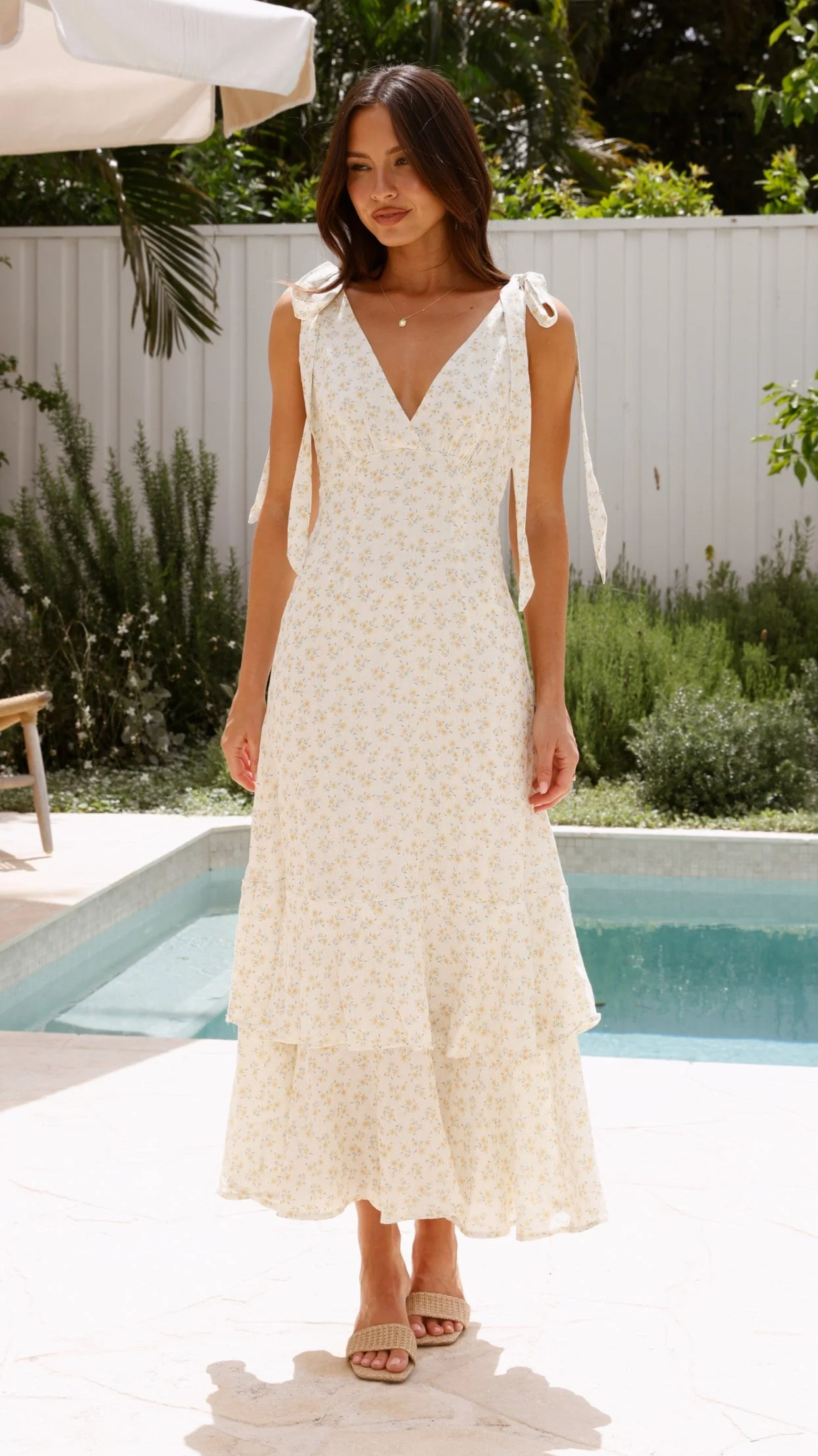 Idana Maxi Dress - Cream / Floral