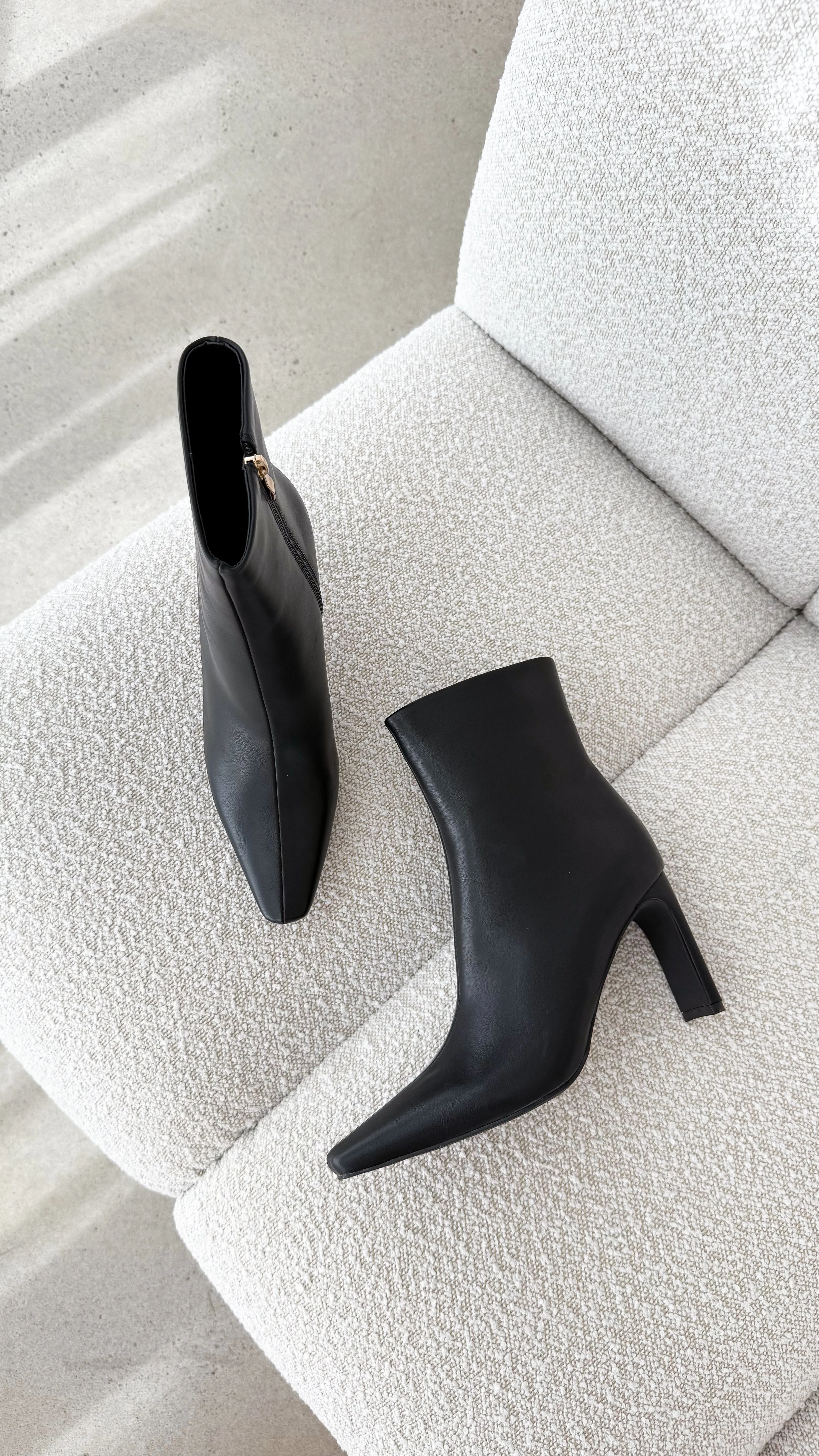 Treasure Boots - Black