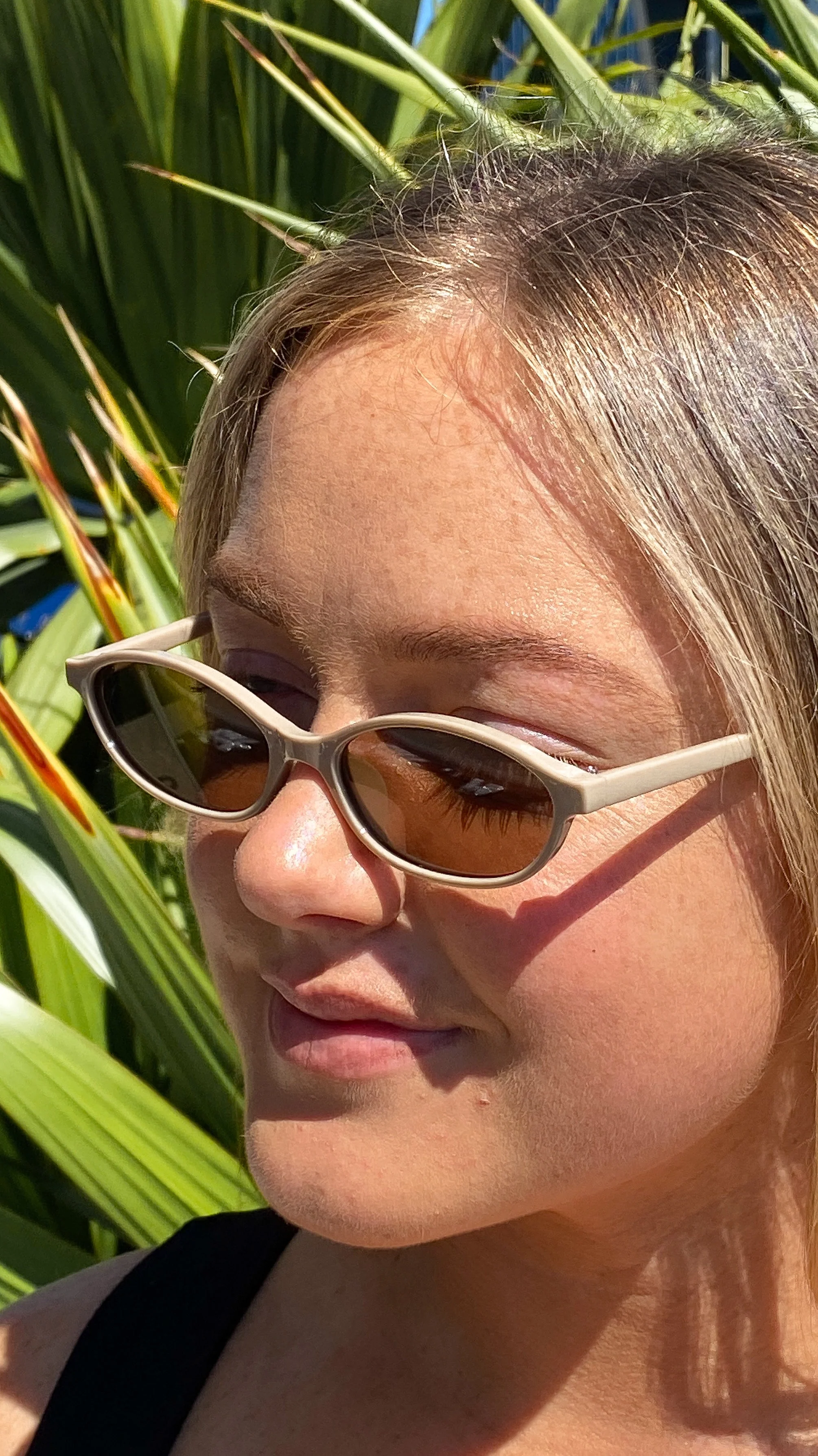 Amery Sunglasses - Olive