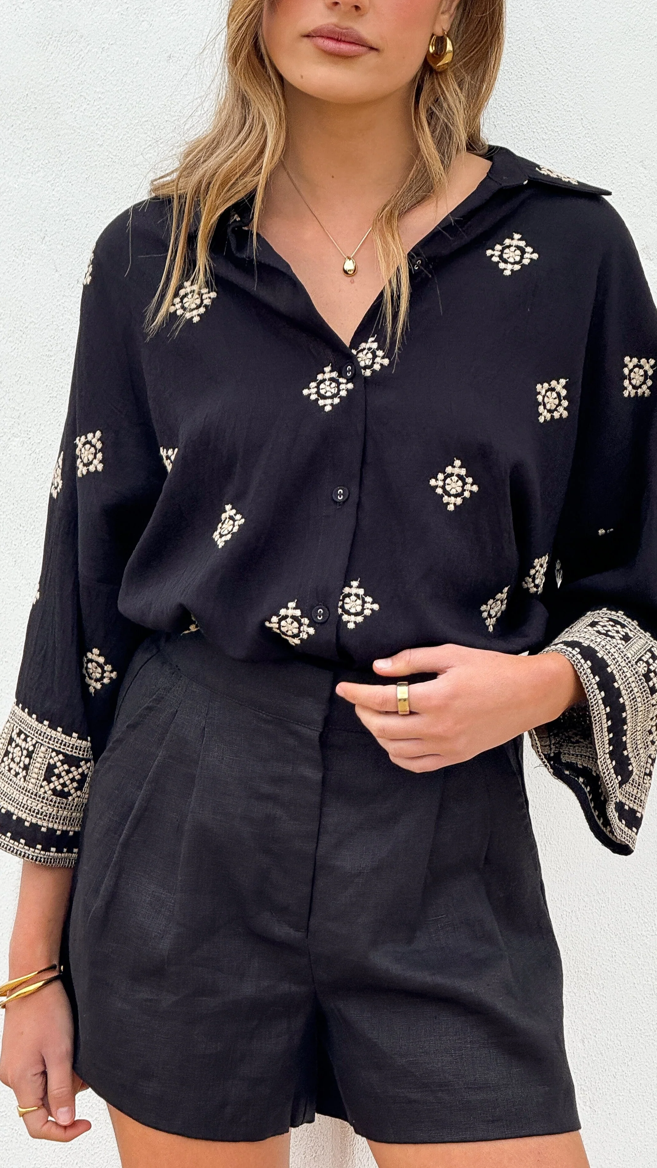 Deni Button Up Shirt - Black/Beige