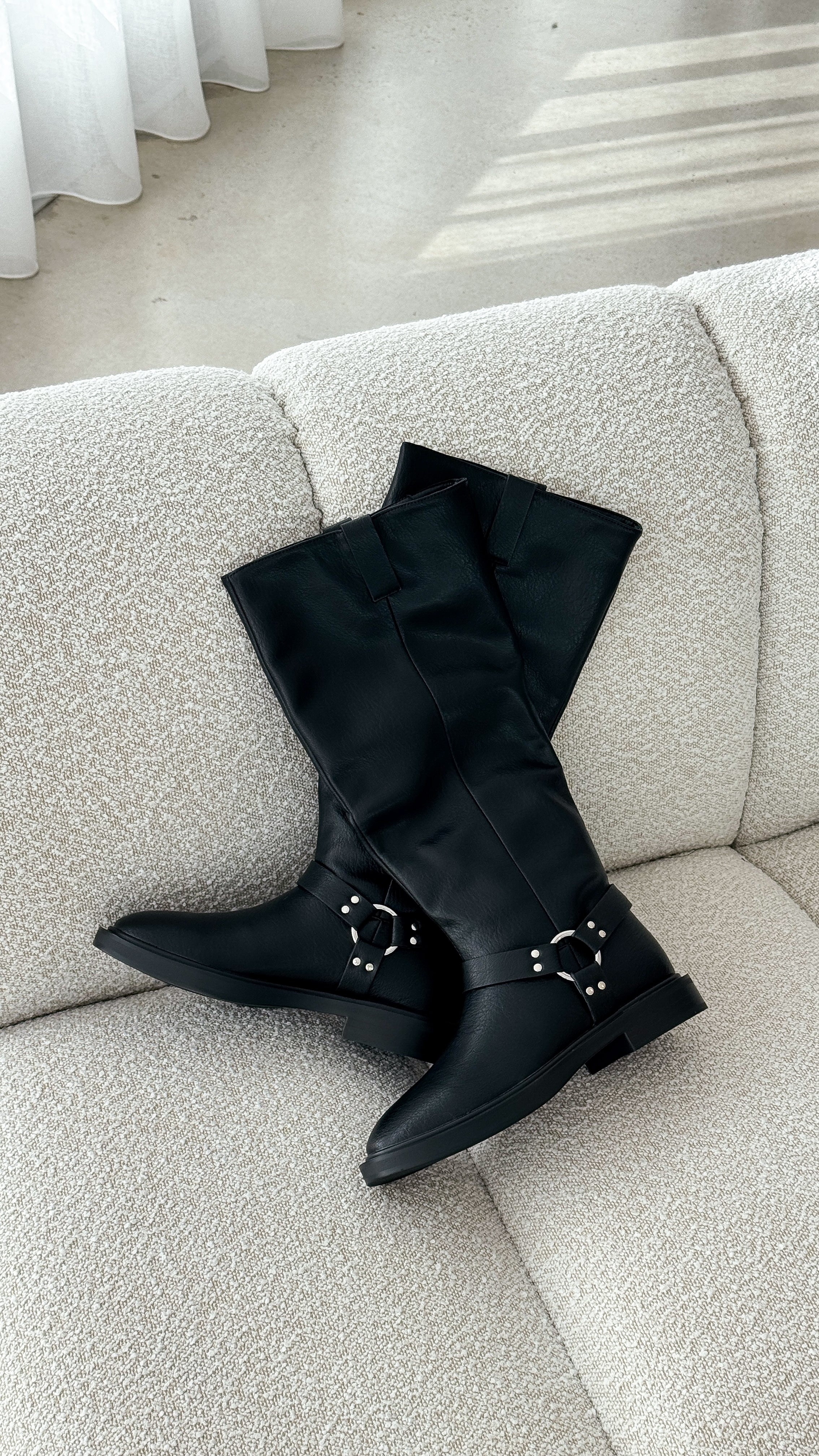 Hinley Boots - Black