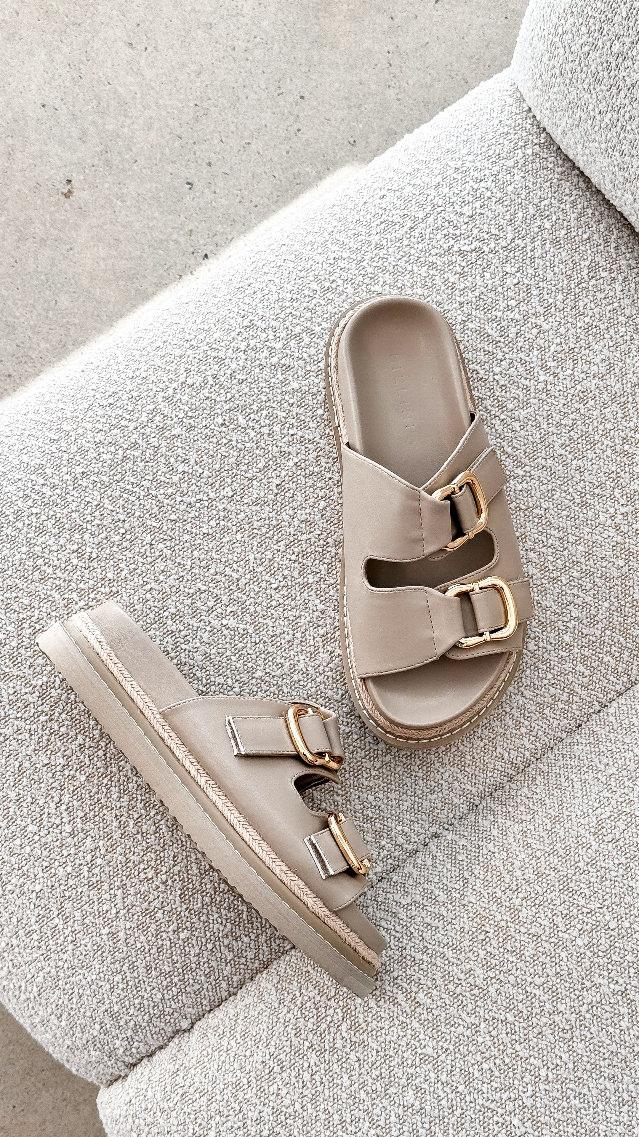 Alessia Slide - Stone