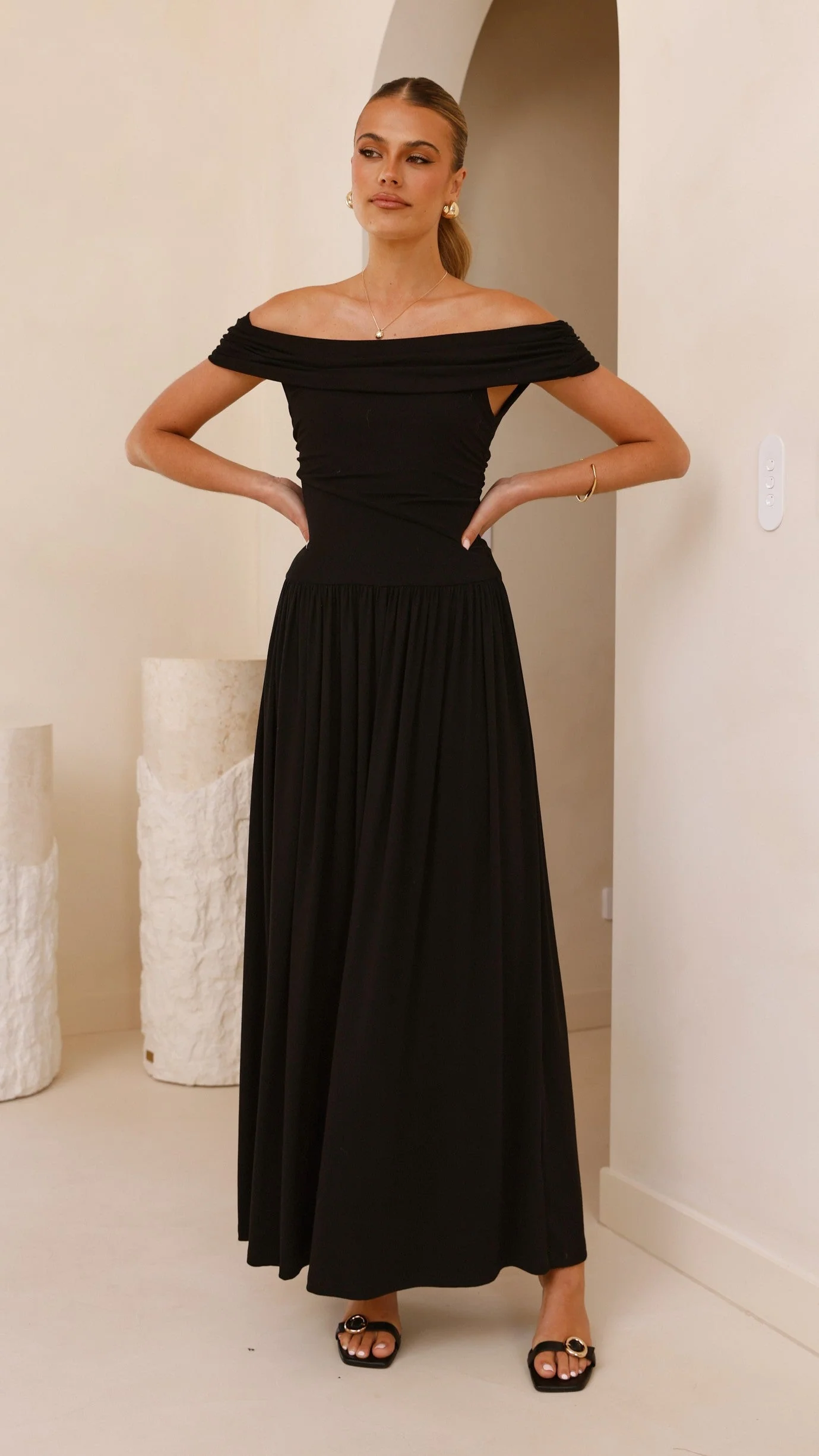 Manalla Maxi Dress - Black