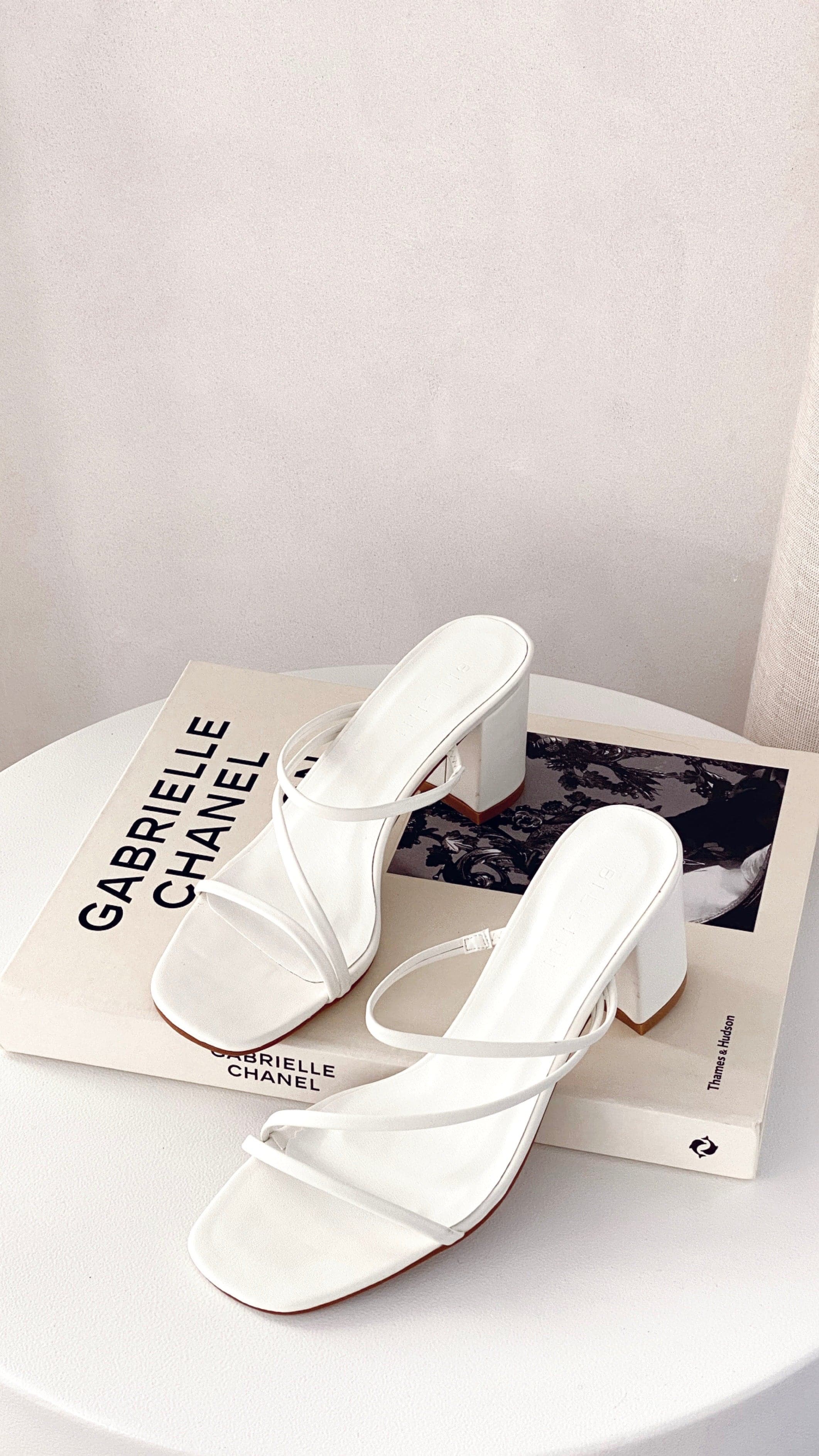Yazmin Heel - White