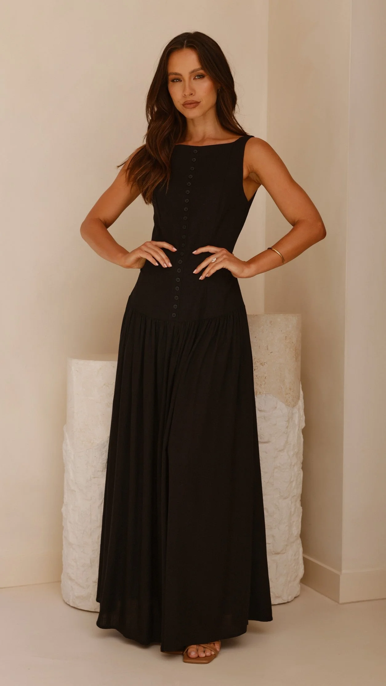 Kora Maxi Dress - Black