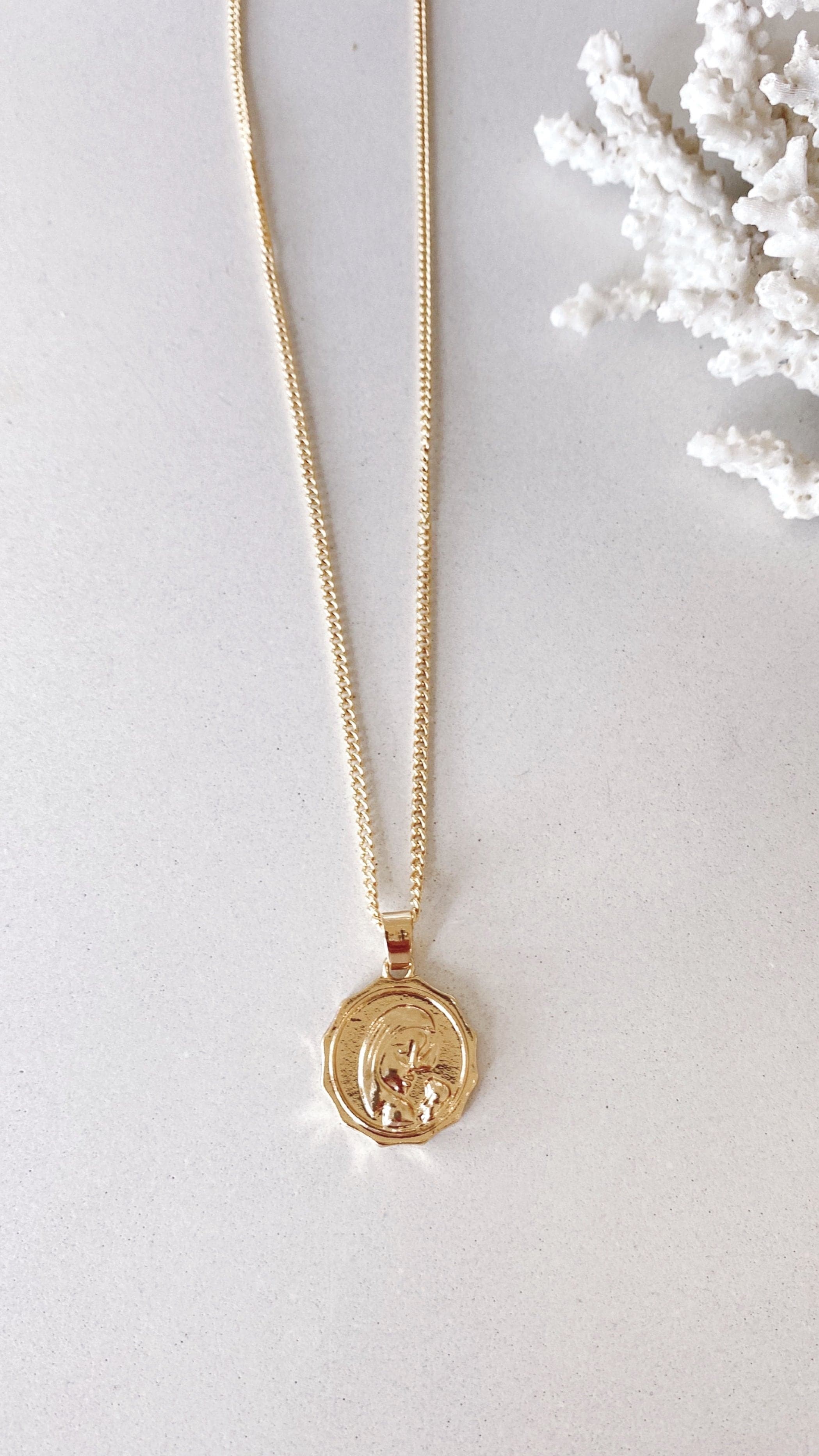 Sierra Fine Necklace Set - Gold