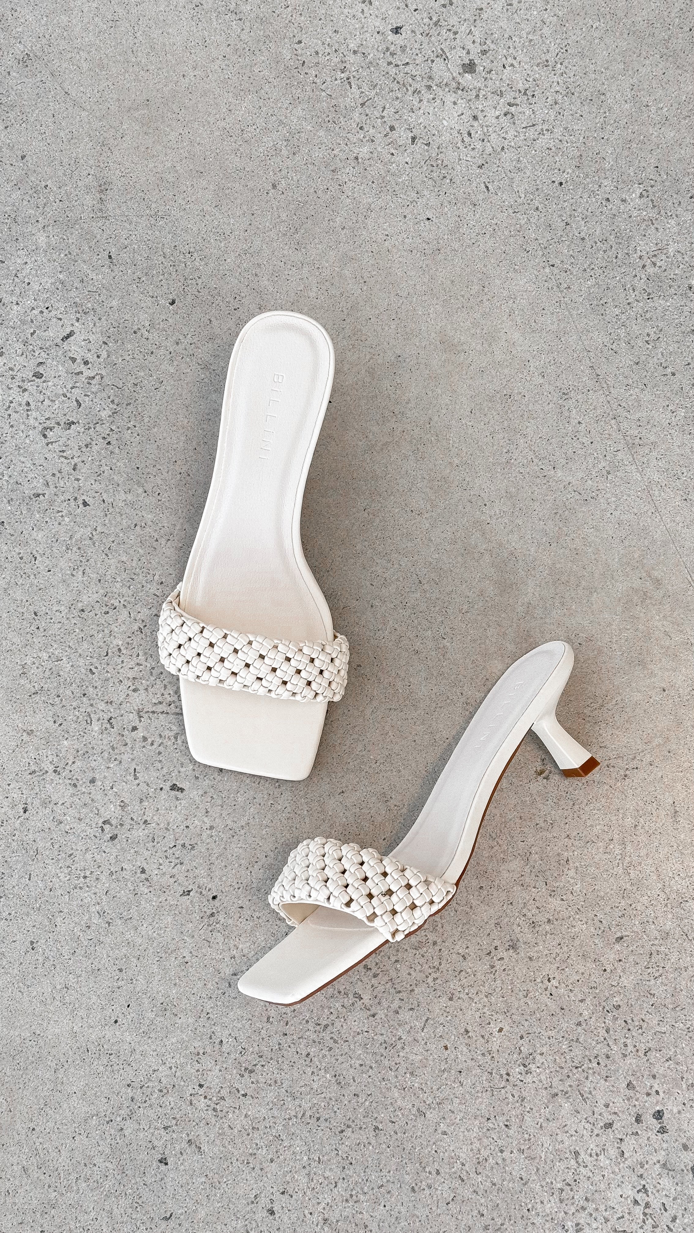 Michelle Heel - Bone