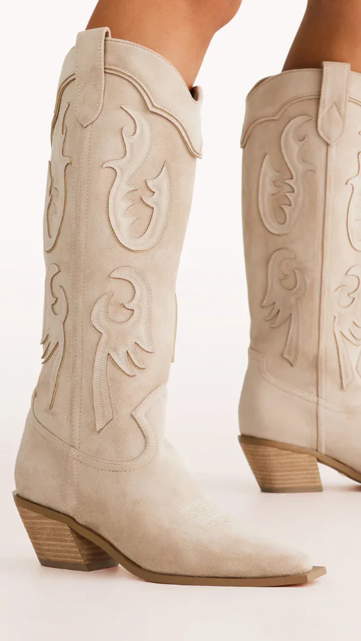 Tulie Boots - Light Beige Suede