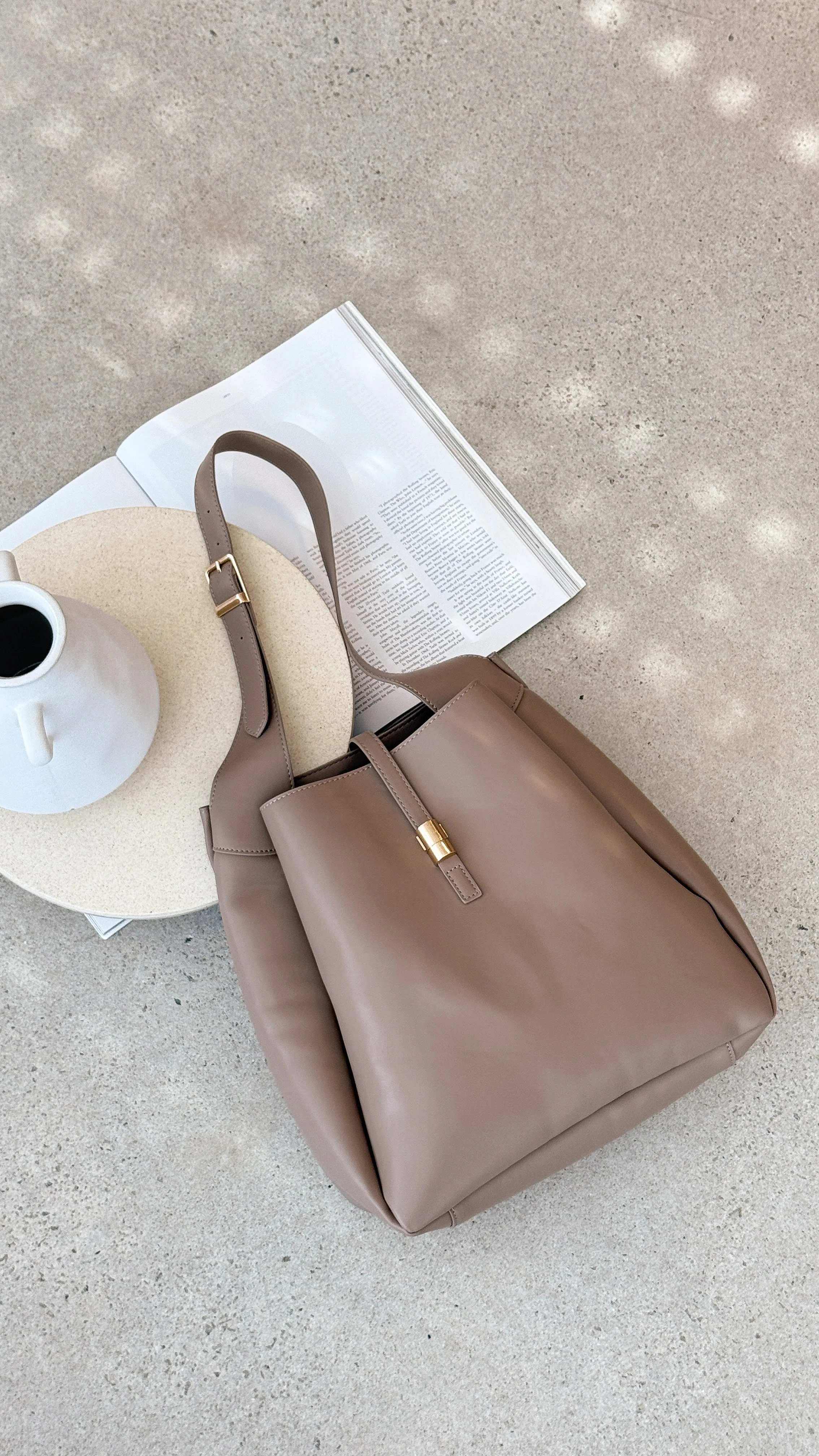 Yara Shoulder Bag - Truffle