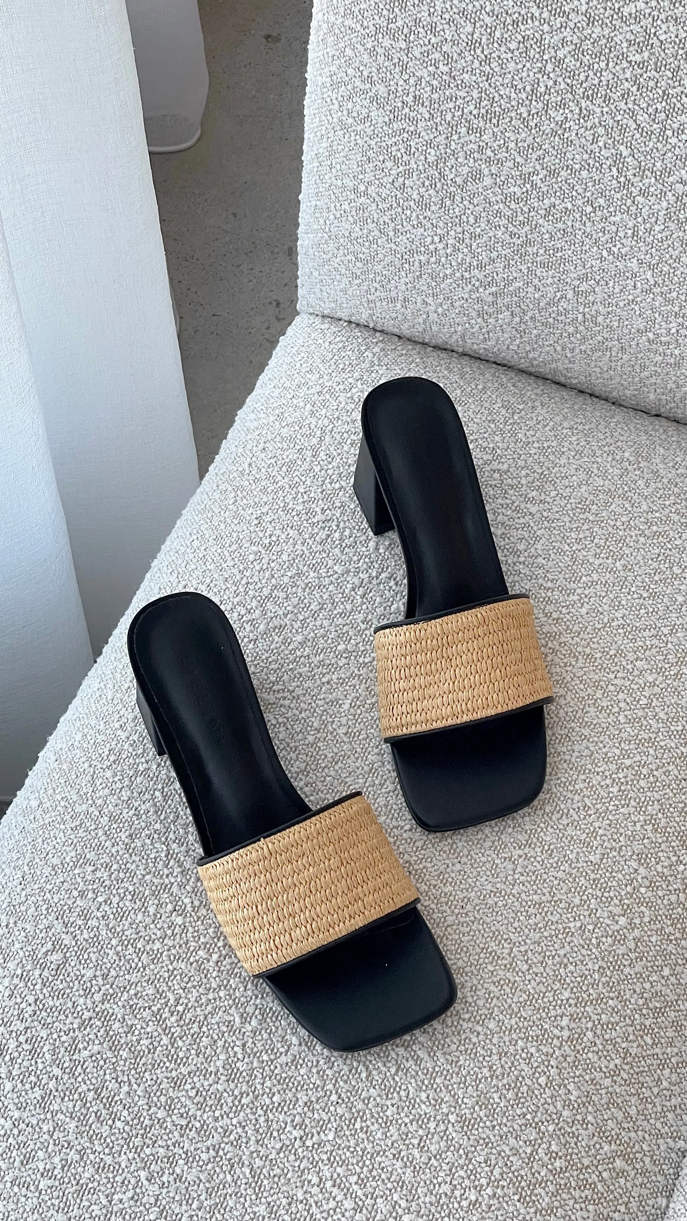 Yarina Heel - Natural Raffia-Black