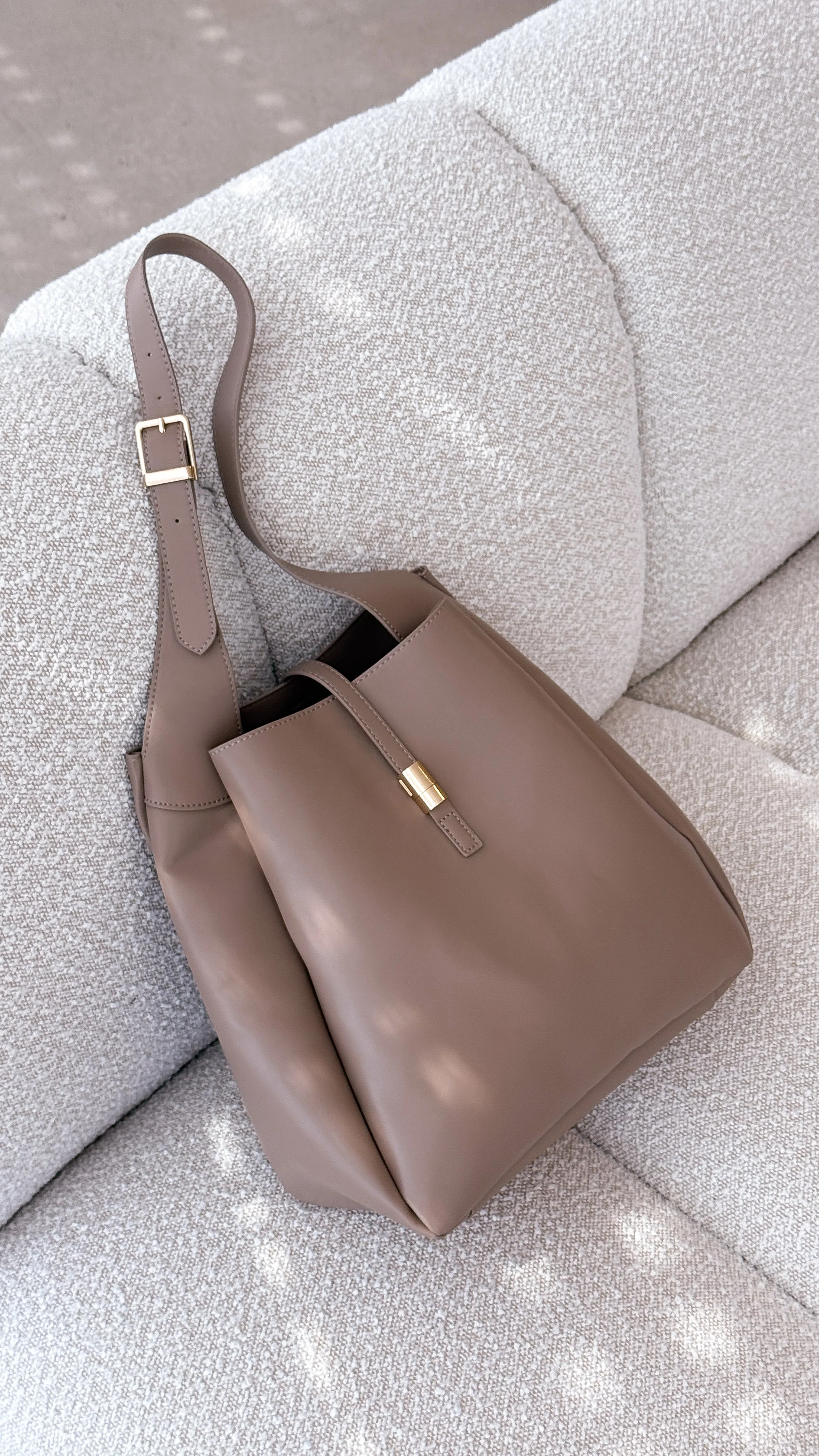 Yara Shoulder Bag - Truffle