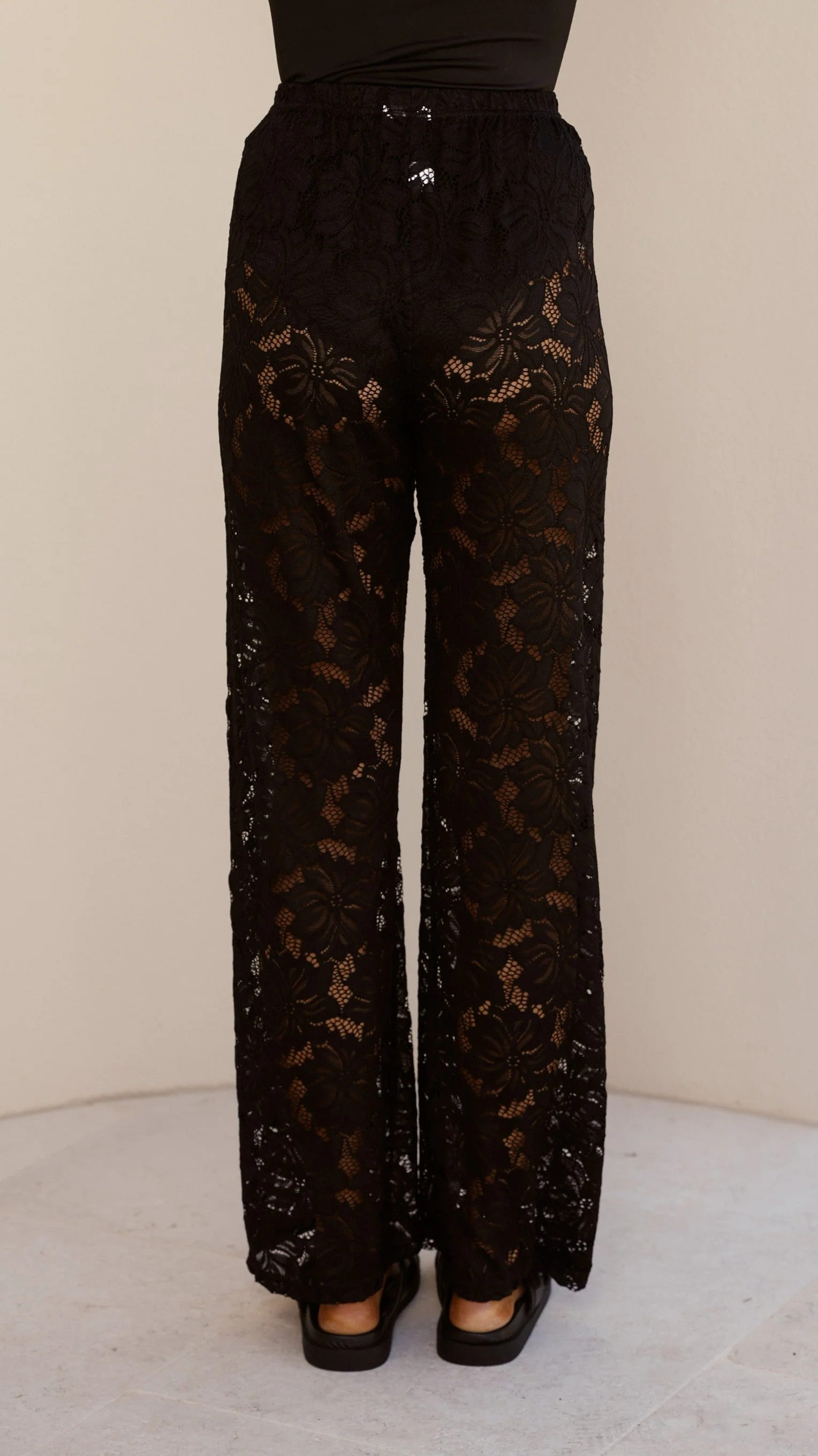 Azura Shirt And Pants Set - Black