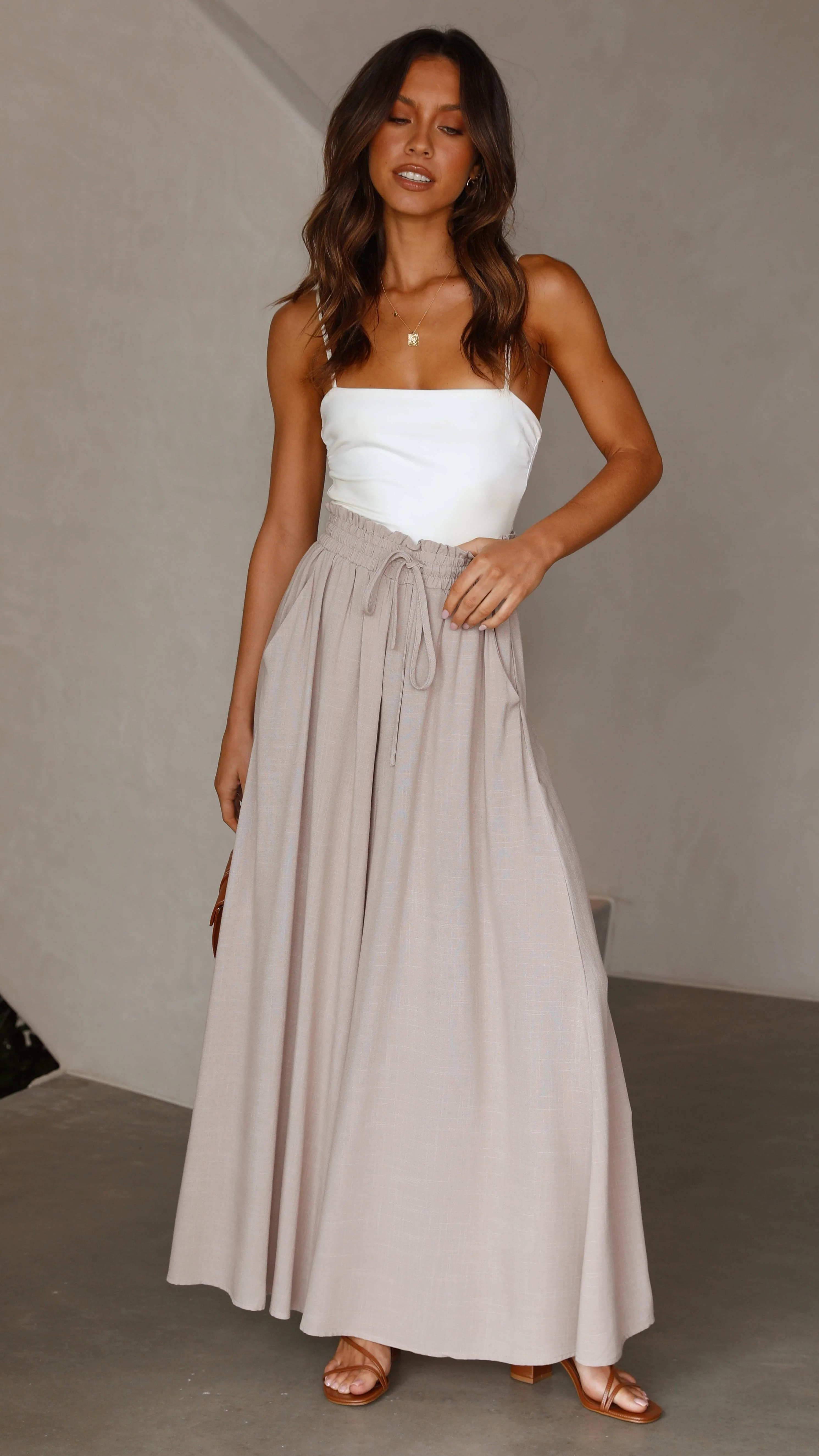 Avery Wide Leg Pants - Beige