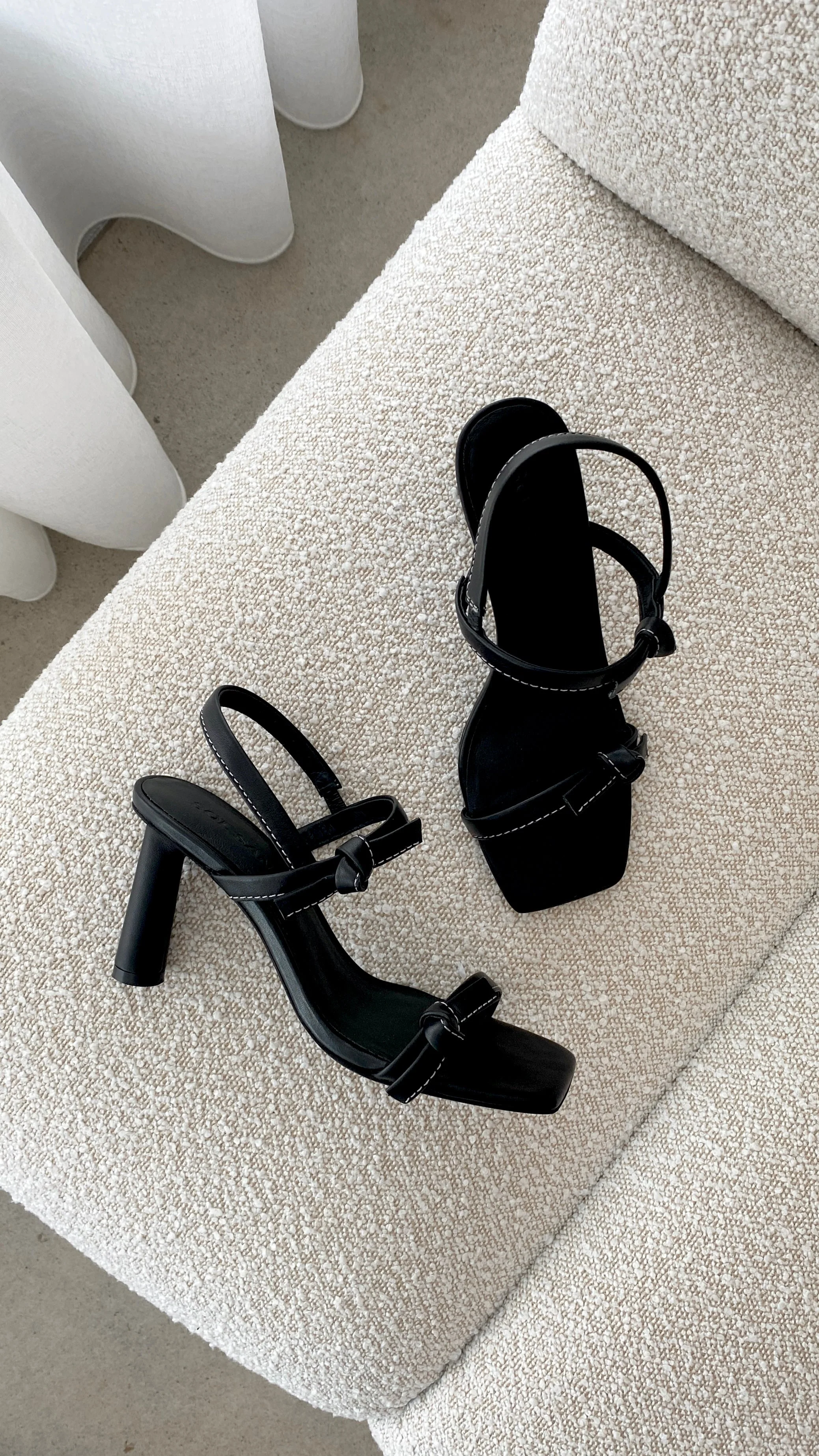 Sol Sana Manzoni Heel - Black