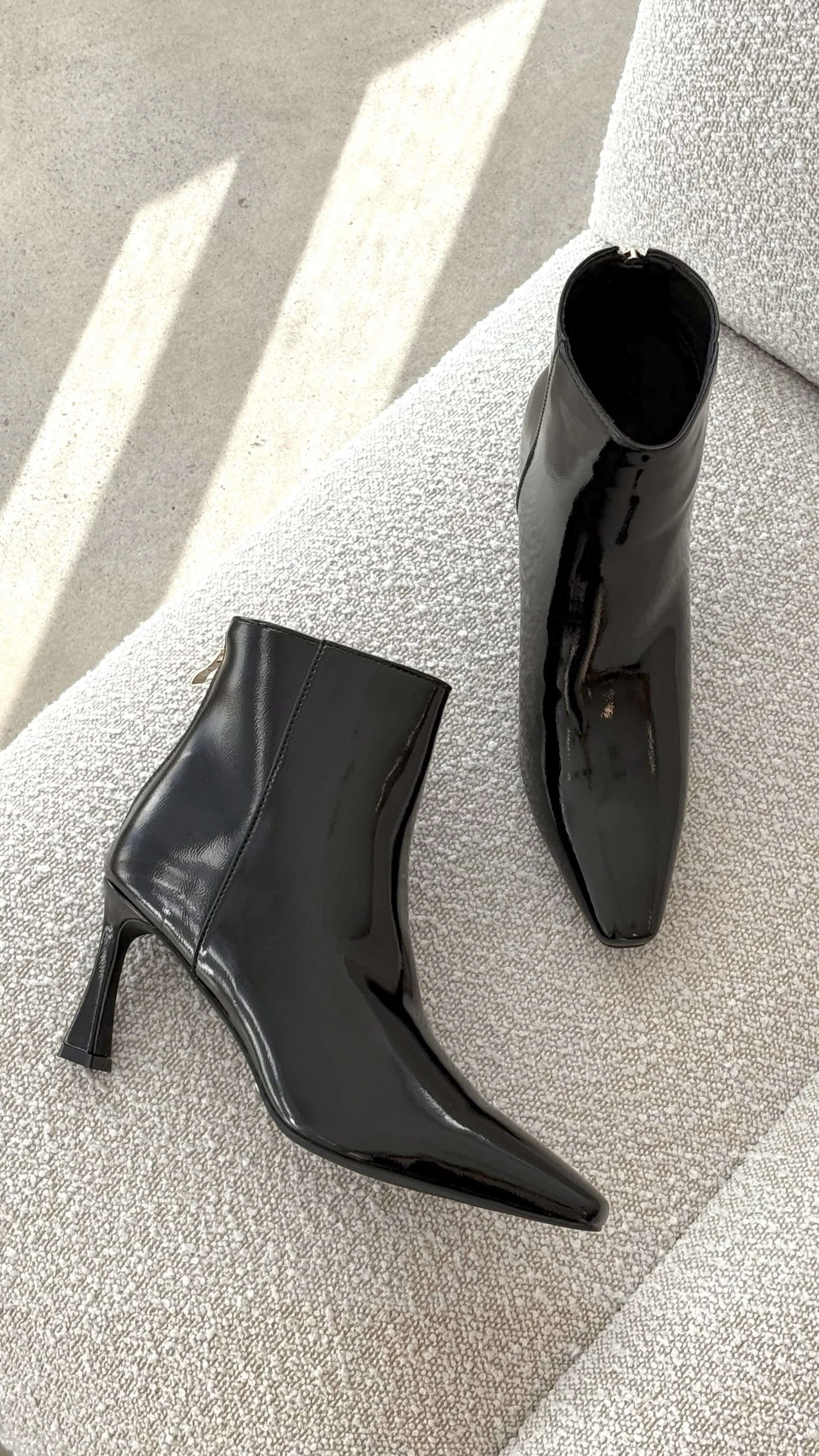 Scotty Boots - Black Crinkle Patent