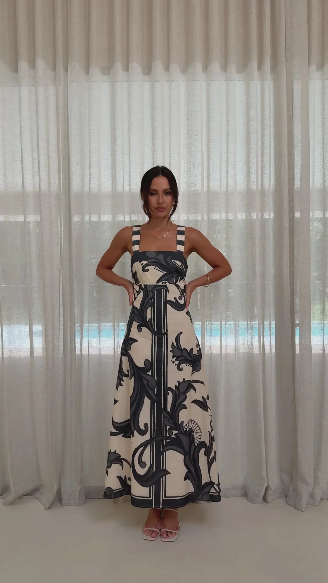 chinese dress ladies Mandy High Slit Sexy Solid Fitted Evening Gown – Something She Likes  Wholesale main image 0