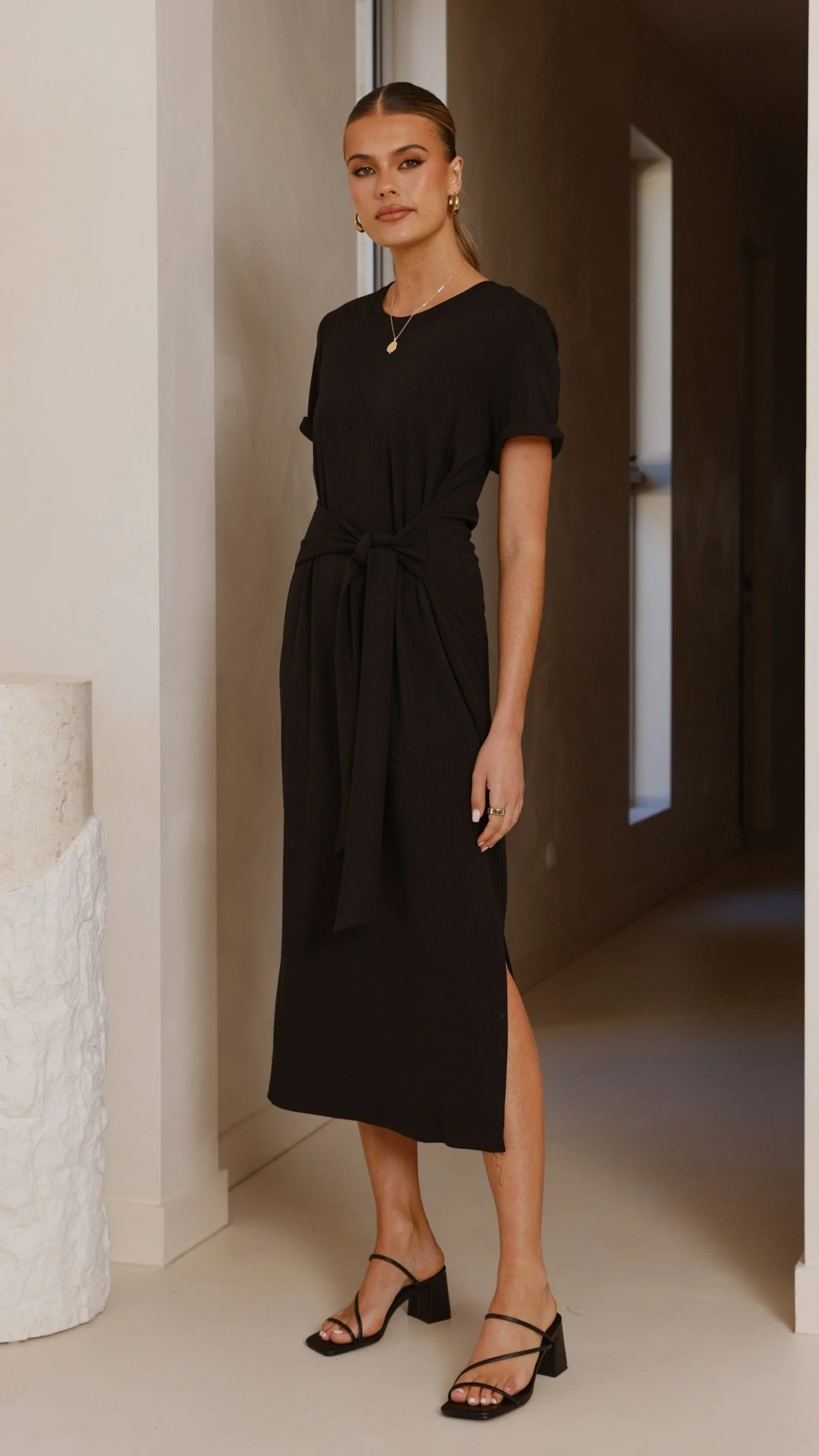 Valier Midi Dress - Black
